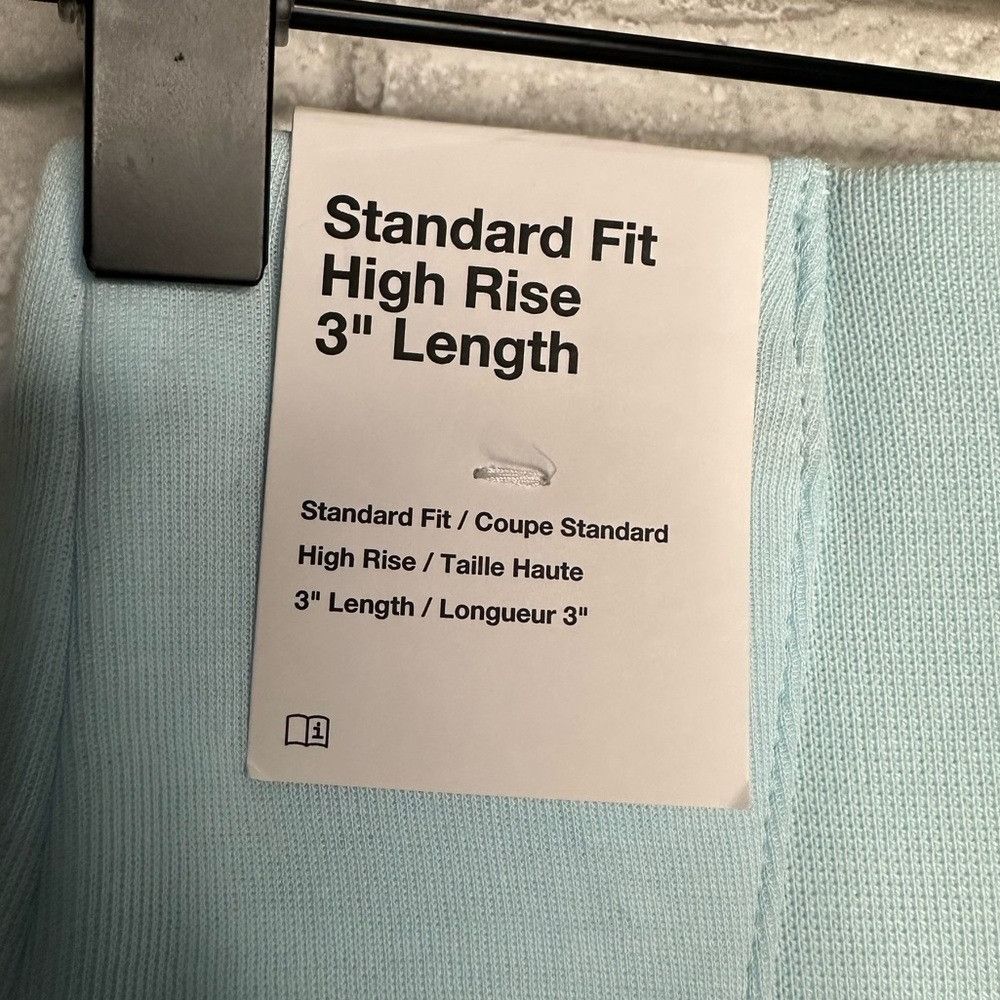 Nike Nike Women's Tech Fleece High Waisted 3” Pleated Shorts XS Size 26" / US 2 / IT 38 - 15 Thumbnail