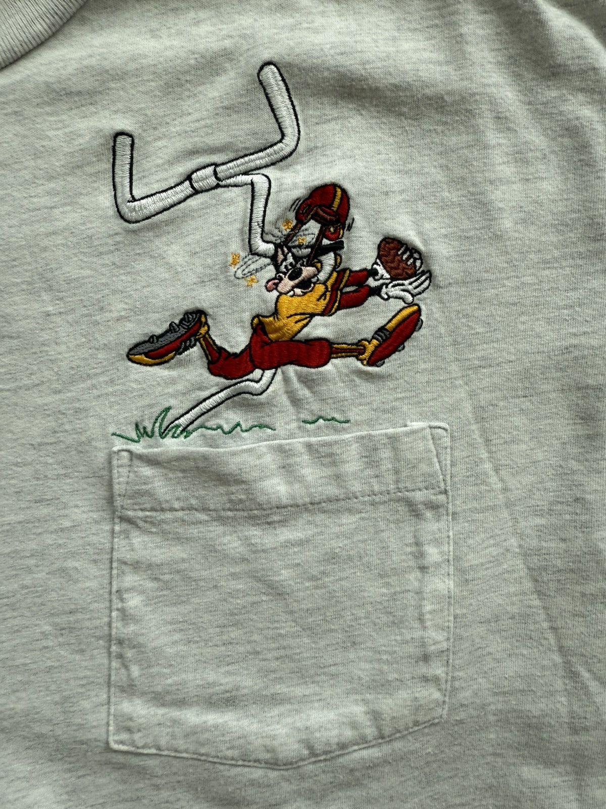 Disney Vintage Goofy Football Disney embroidered pocket shirt Size US XL / EU 56 / 4 - 4 Thumbnail