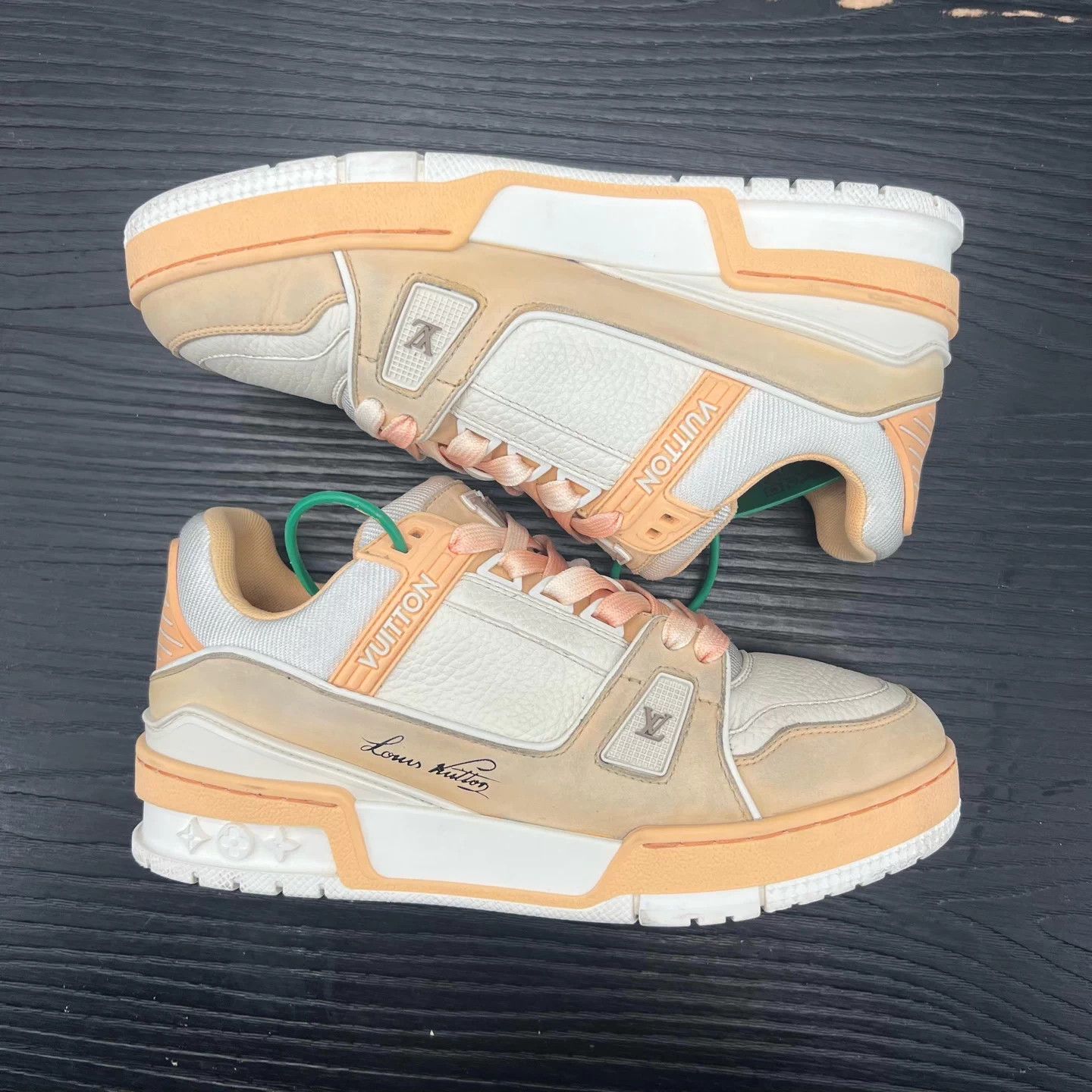 Louis Vuitton LV Trainer Orange/White 36.5 Size US 6 / IT 36 - 2 Thumbnail