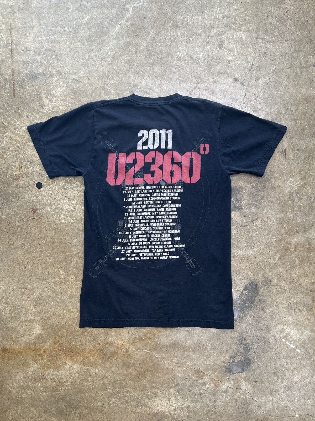 Band Tees Vintage U2 360 Concert Tour Band Tee Small Size US S / EU 44-46 / 1 - 5 Thumbnail