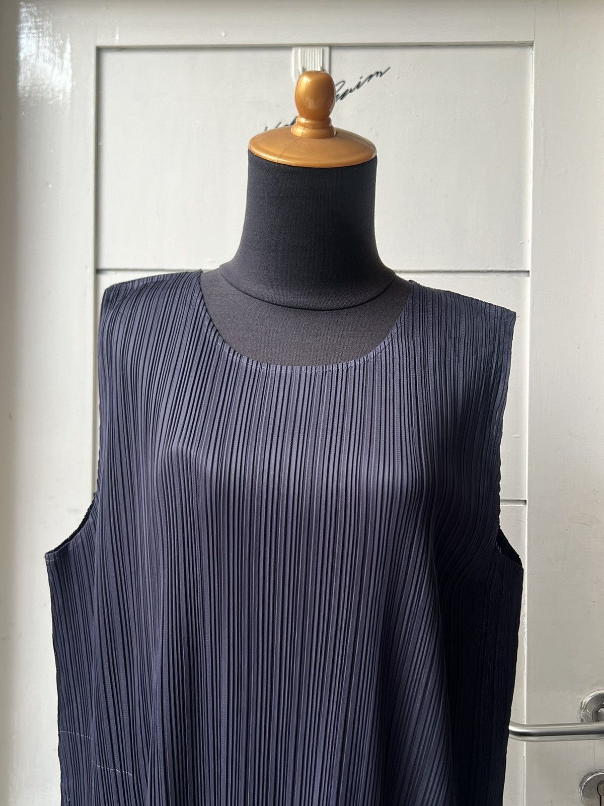 Pleats Please Issey Miyake ISSEY MIYAKE PLEATS PLEASE Grey Dress Size M / US 6-8 / IT 42-44 - 7 Thumbnail