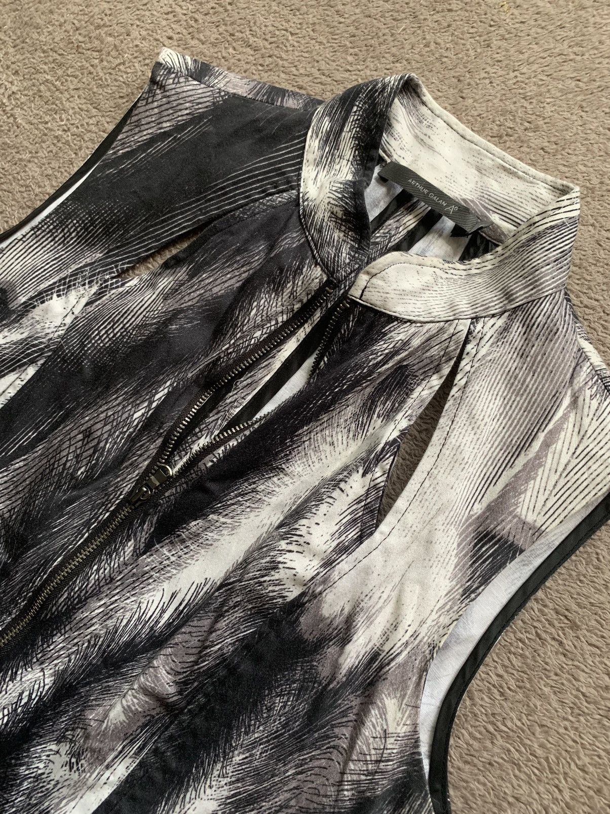 Le Grande Bleu (L.G.B.) Arthur Galan AvantGarde ZipBlouses ysl gucci y’s helmut lang Size L / US 10 / IT 46 - 2 Thumbnail
