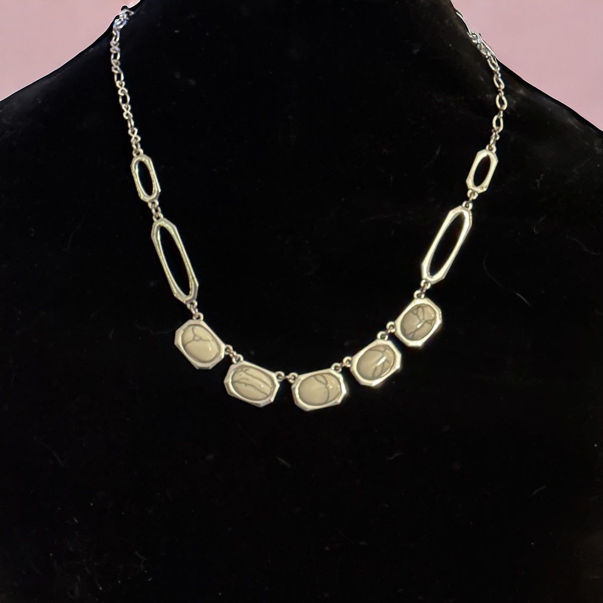 Other Silver tone marbled cabochon stone necklace Size ONE SIZE - 1 Thumbnail