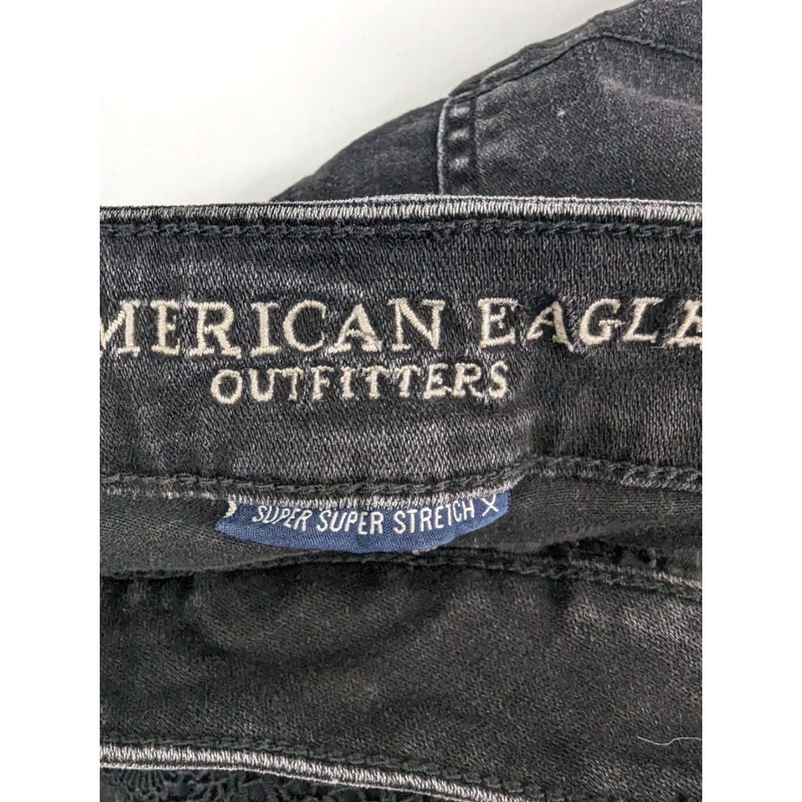 American Eagle Outfitters American Eagle Outfitters Shortie Denim Black 10 Womens High Rise Stretch 5-Pocket Button Zipper Fringe Embroidered Lace Detail Casual Short Size 32" / US 10 / IT 46 - 6 Thumbnail