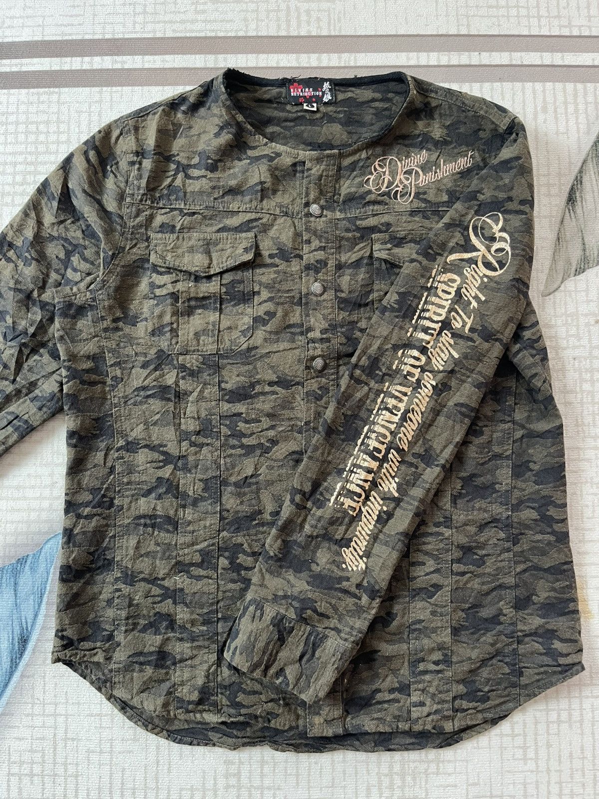 Japanese Brand Rare Divine Retribution camoflouge Geisha jaket Size US L / EU 52-54 / 3 - 9 Thumbnail