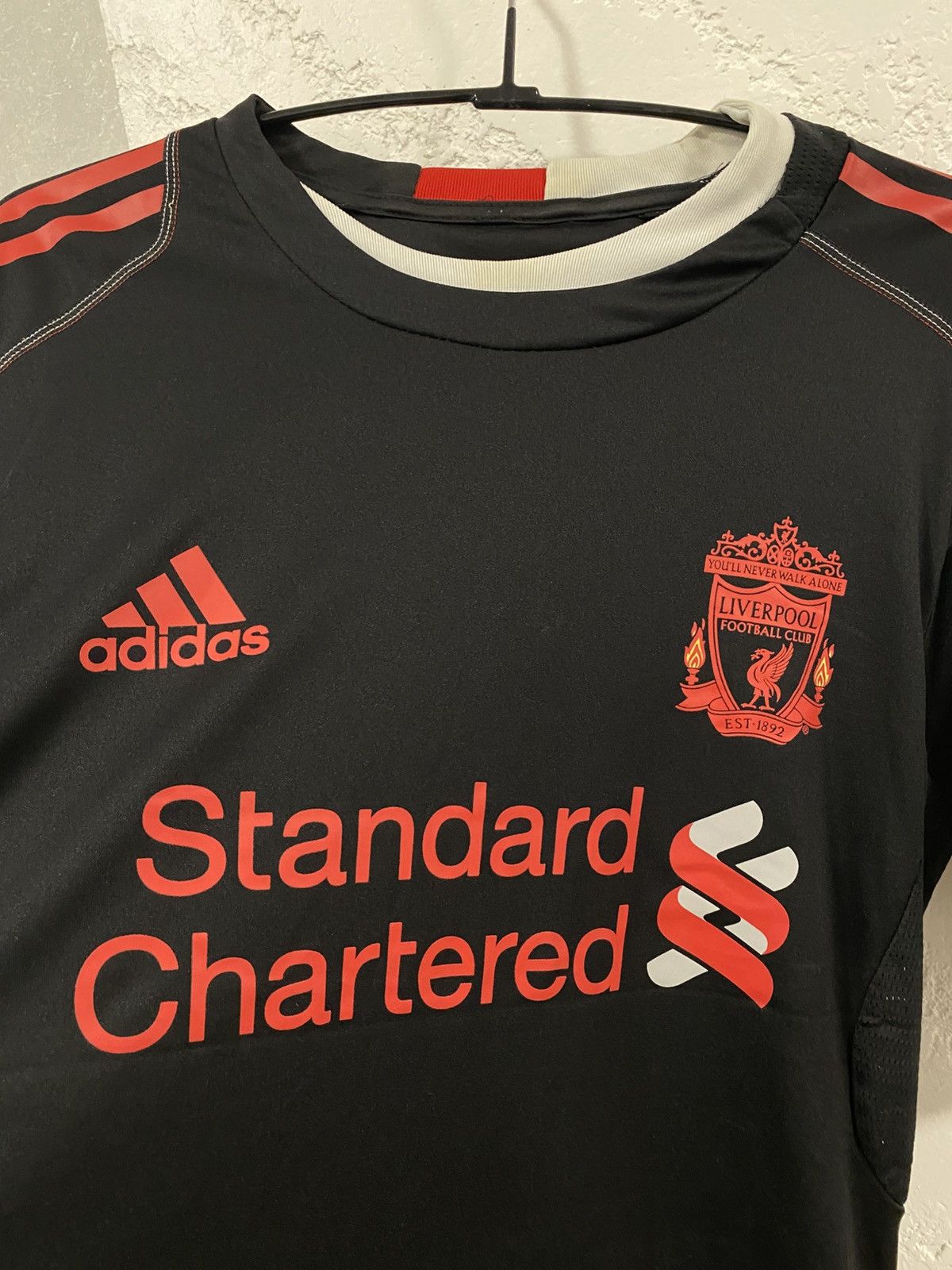 Adidas Adidas Liverpool 2010 Football shirt Soccer Jersey Size US M / EU 48-50 / 2 - 2 Thumbnail