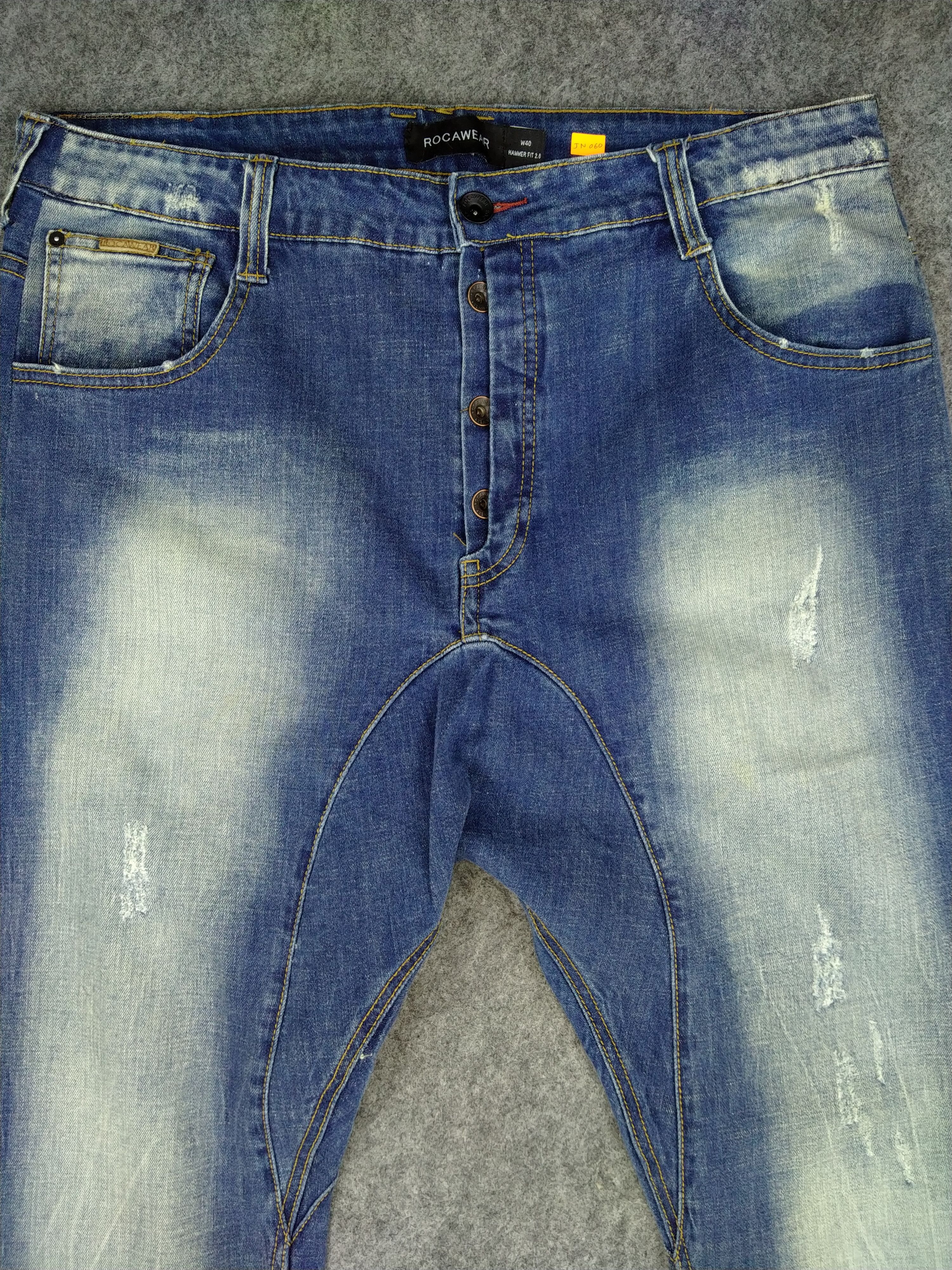 Japanese Brand Rocawear Stretchable Distressed Denim 39x32 -JN060 Size US 39 - 3 Thumbnail