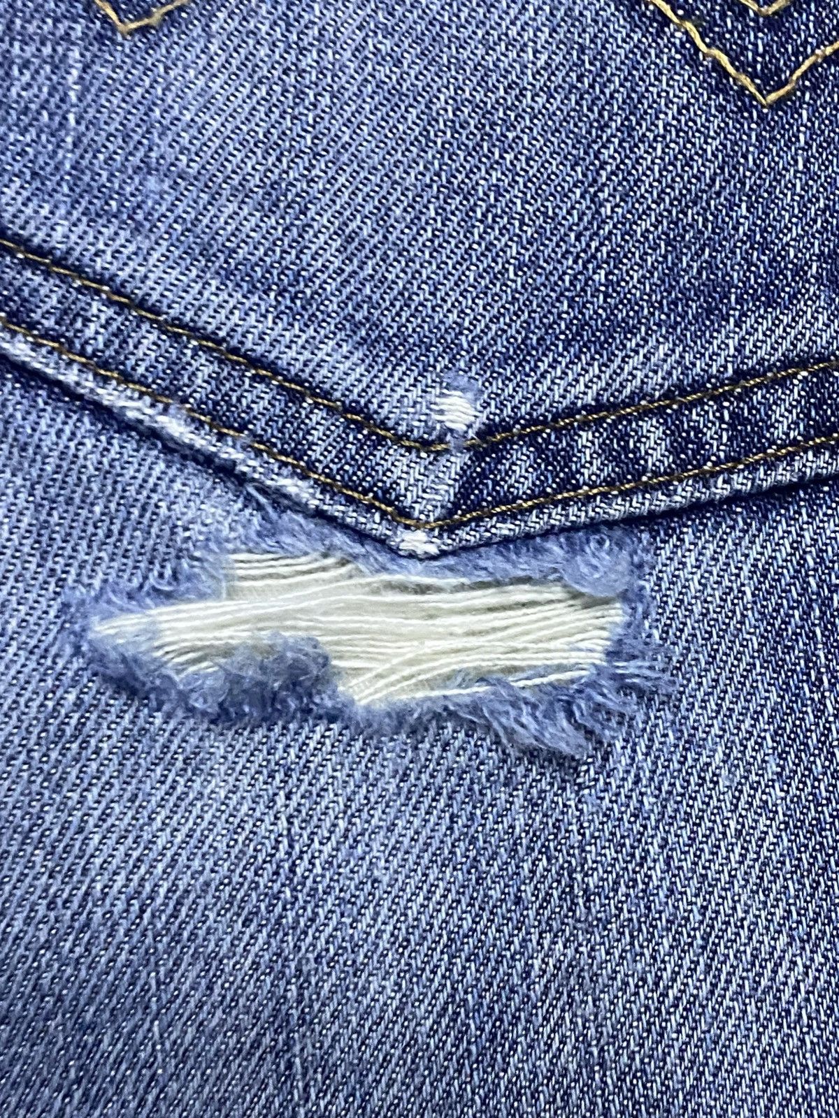 Edwin Vintage Edwin 403 Faded Wash Distressed Jeans Size US 32 / EU 48 - 22 Thumbnail