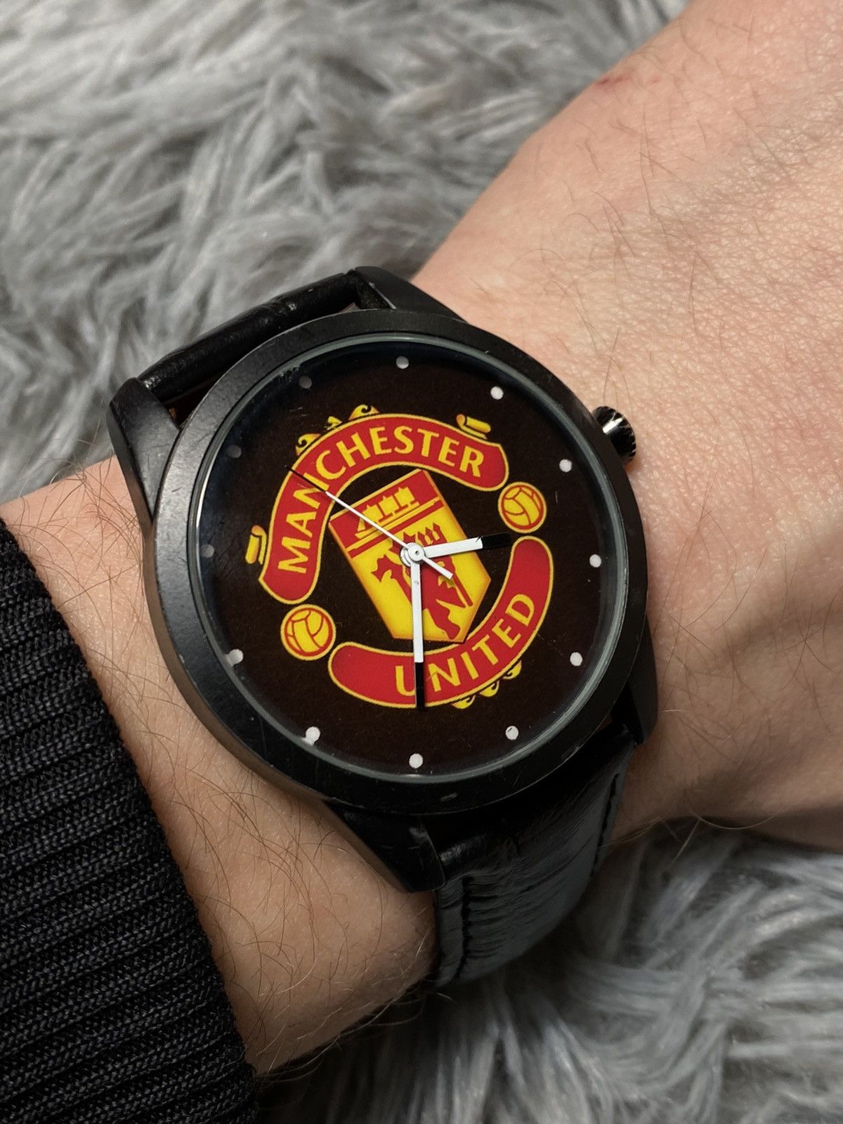 Jewelry × Vintage Manchester United Fan Watch - Must-Have for Supporters Size ONE SIZE - 6 Thumbnail