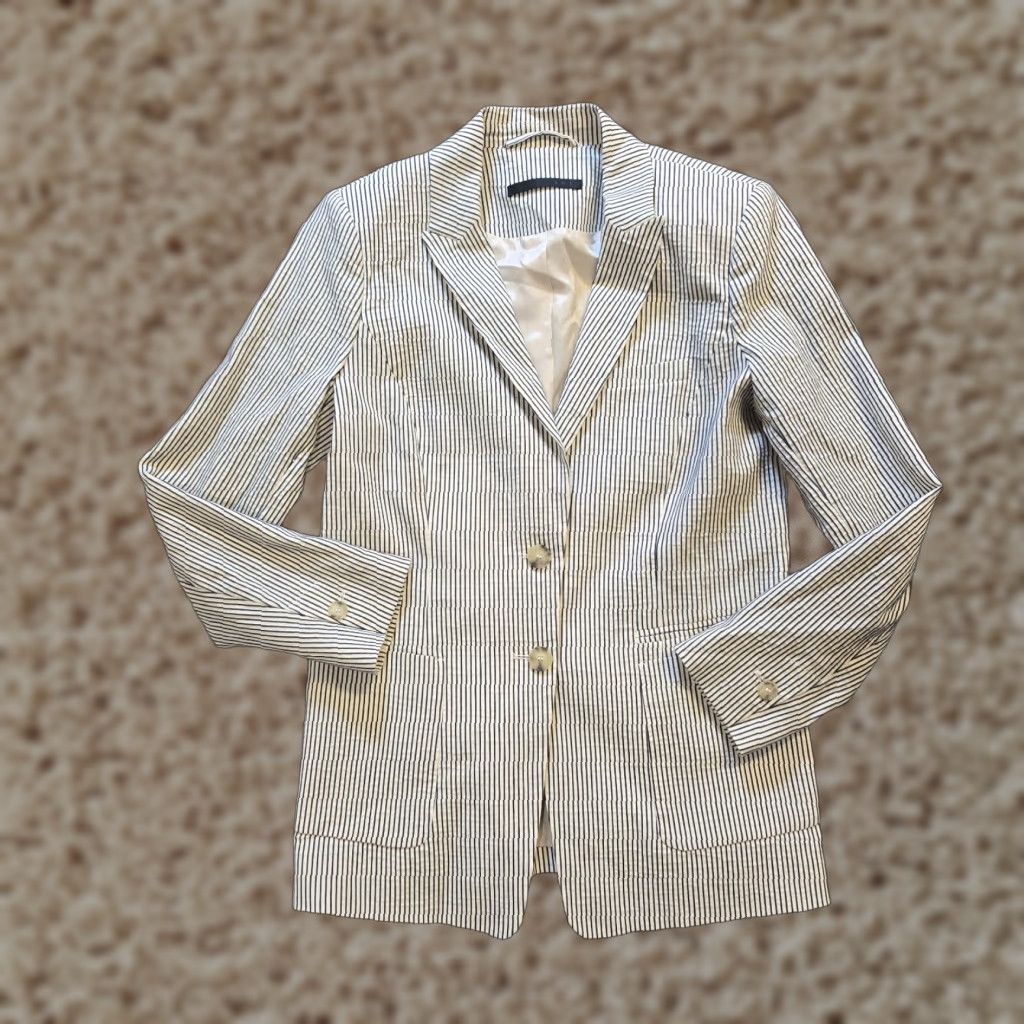 Vintage set Fashion Blazer Women Size 10 White Striped Fitted Textured Quiet Luxury Chic Jacket Button Long Sleeve Blazer Women Mens? Size L / US 10 / IT 46 - 1 Thumbnail