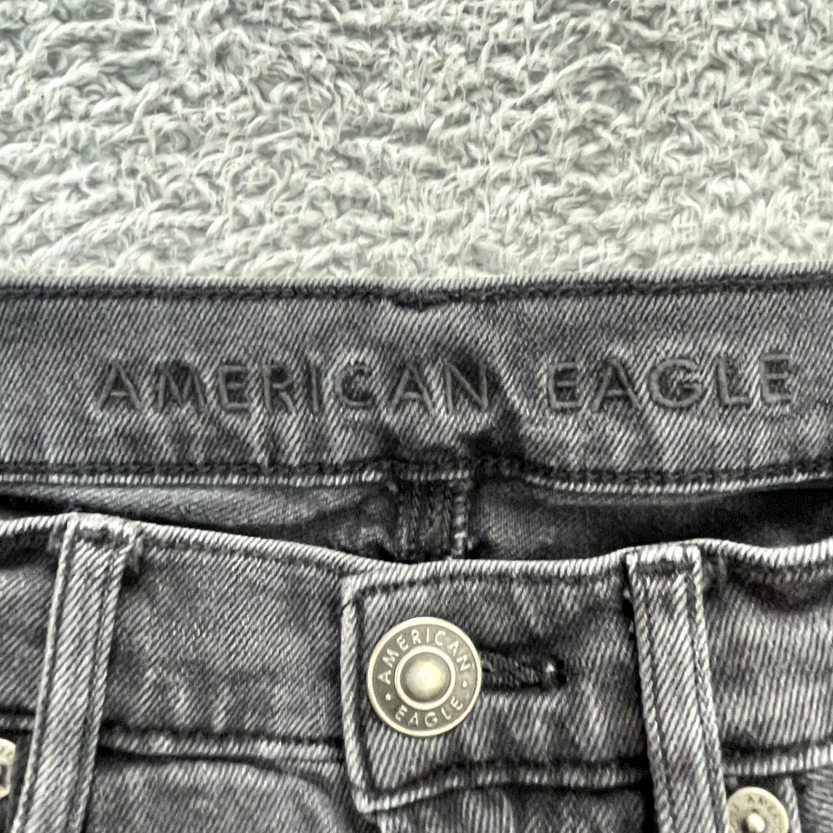 American Eagle Outfitters American Eagle Outfitters Womens Jeans 8 Gray Straight Leg Distressed Denim Size 28" / US 6 / IT 42 - 3 Thumbnail