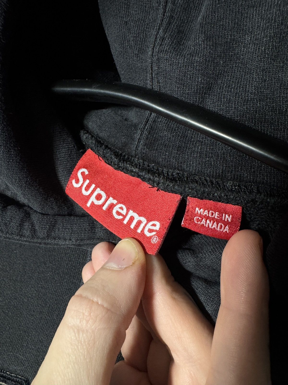 Supreme Supreme Arc Gold Logo World Famous Hoodie Size US L / EU 52-54 / 3 - 4 Thumbnail
