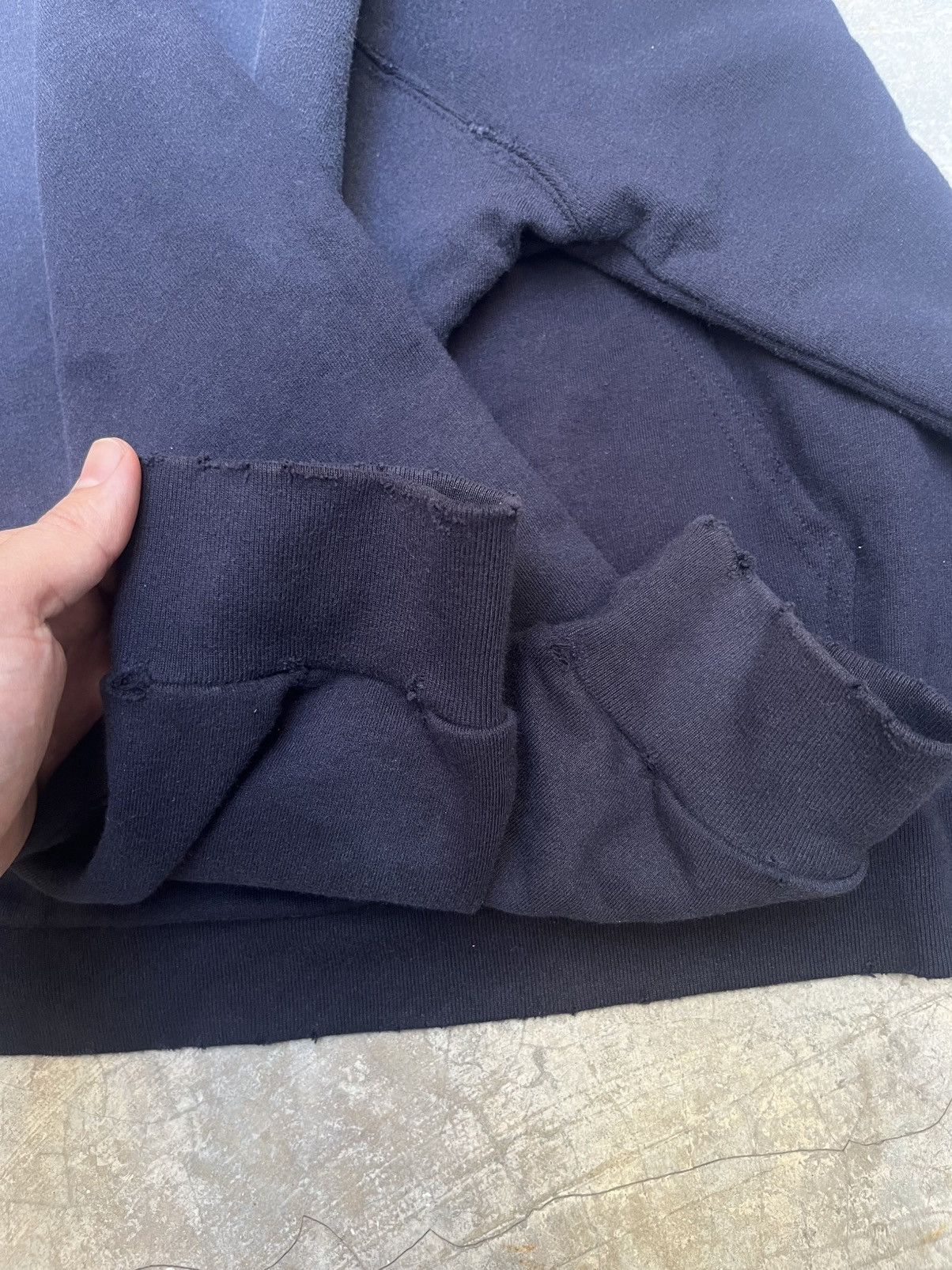 Balenciaga Spring22 No Comment Oversized Distressed Hoodie Size US M / EU 48-50 / 2 - 8 Thumbnail