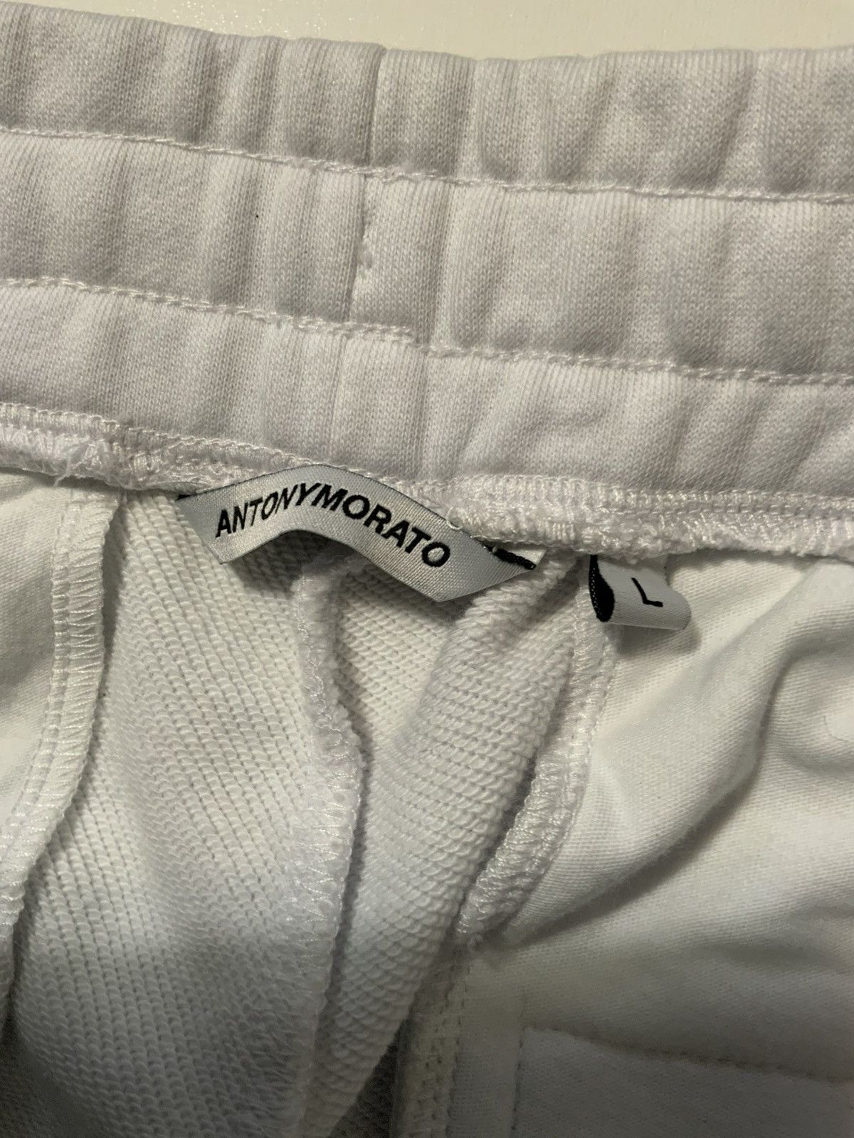 Antony Morato Antony Morato Lifted Lettering Spellout Terry Sweat Shorts Size US 34 / EU 50 - 7 Thumbnail