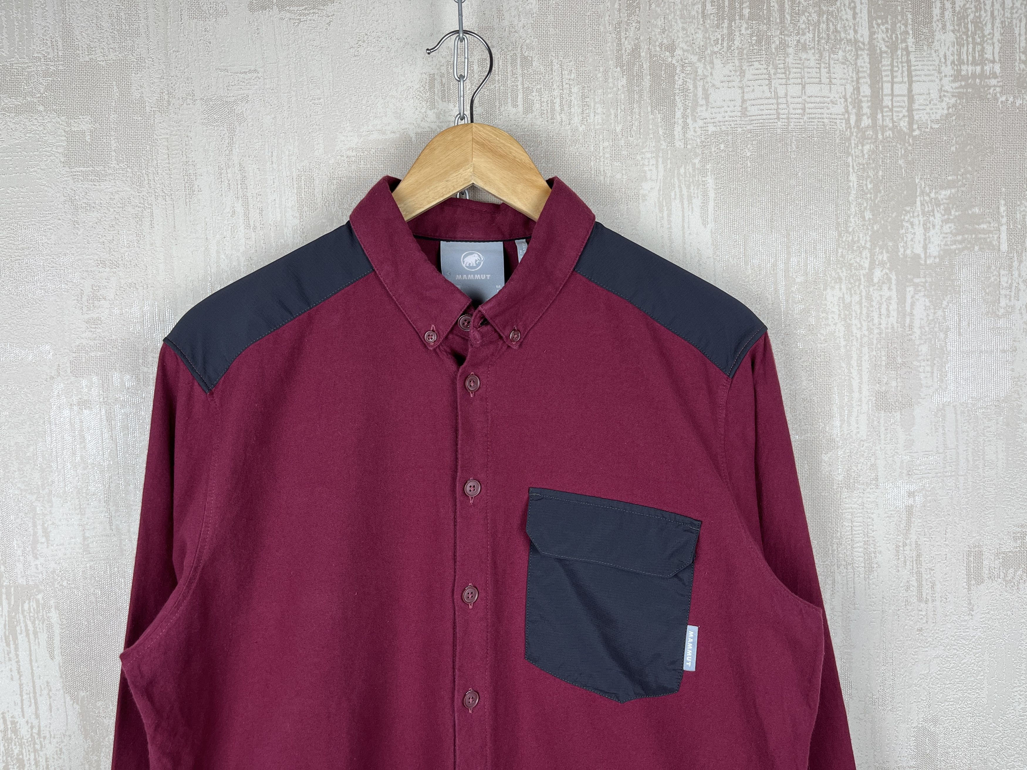 Mammut Mammut Pocket Long Sleeve Shirt Purple Button Down Collar Size US M / EU 48-50 / 2 - 4 Thumbnail