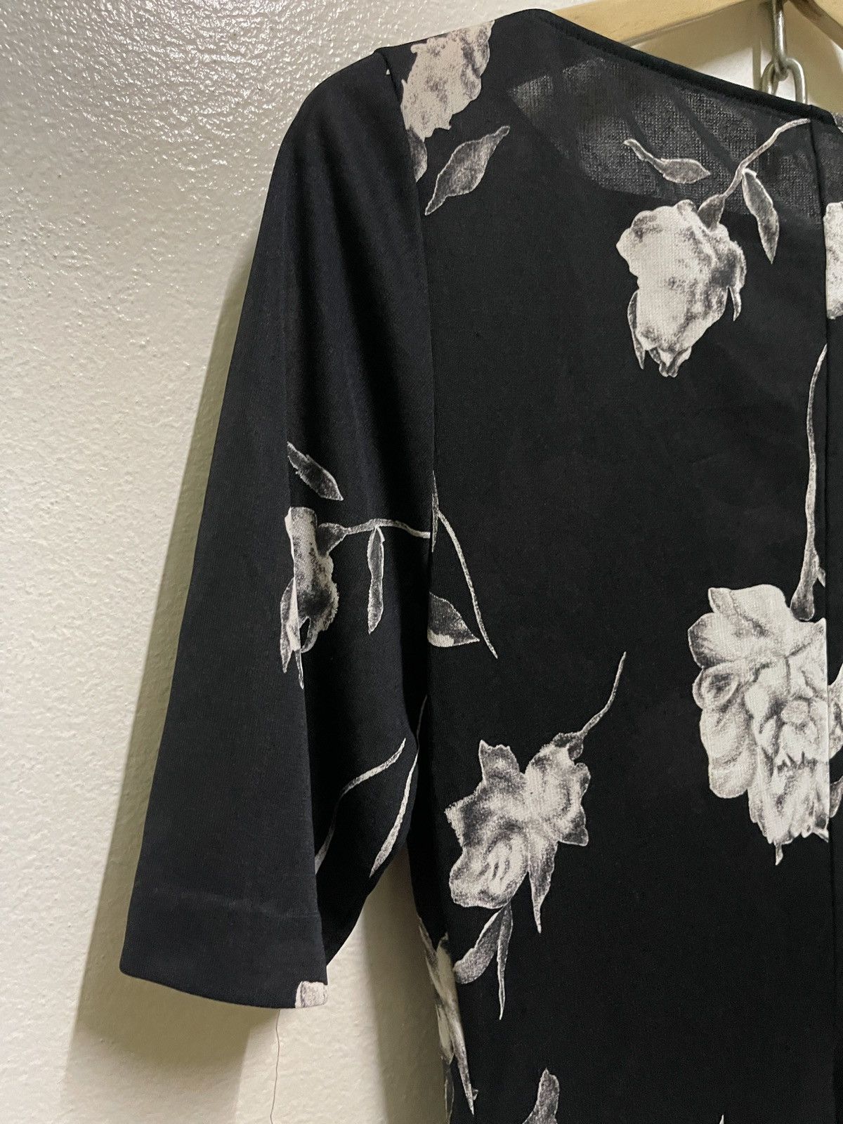 Norma Kamali Norma Kamali Top Flower Printed Size M / US 6-8 / IT 42-44 - 7 Thumbnail