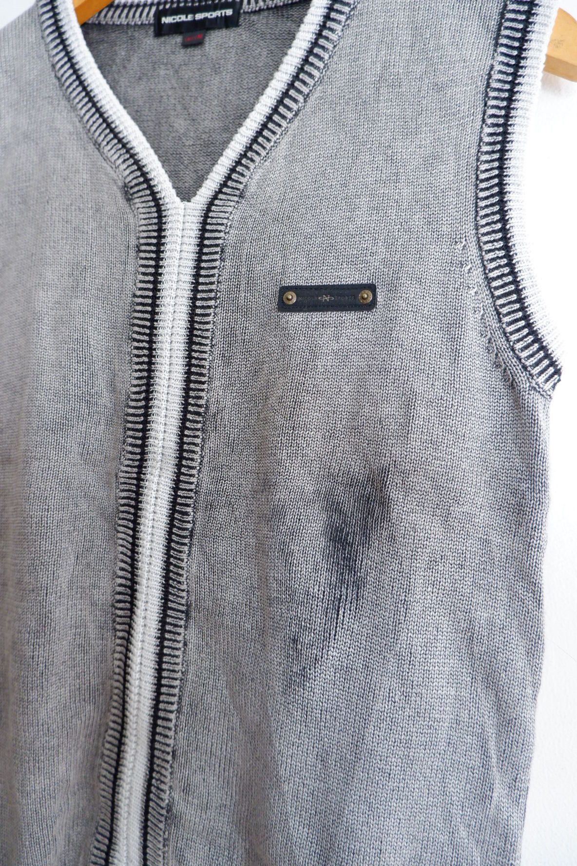 20471120 Y2K Nicole Sports Overwash Knitted Vest Fit Small Size US M / EU 48-50 / 2 - 4 Thumbnail