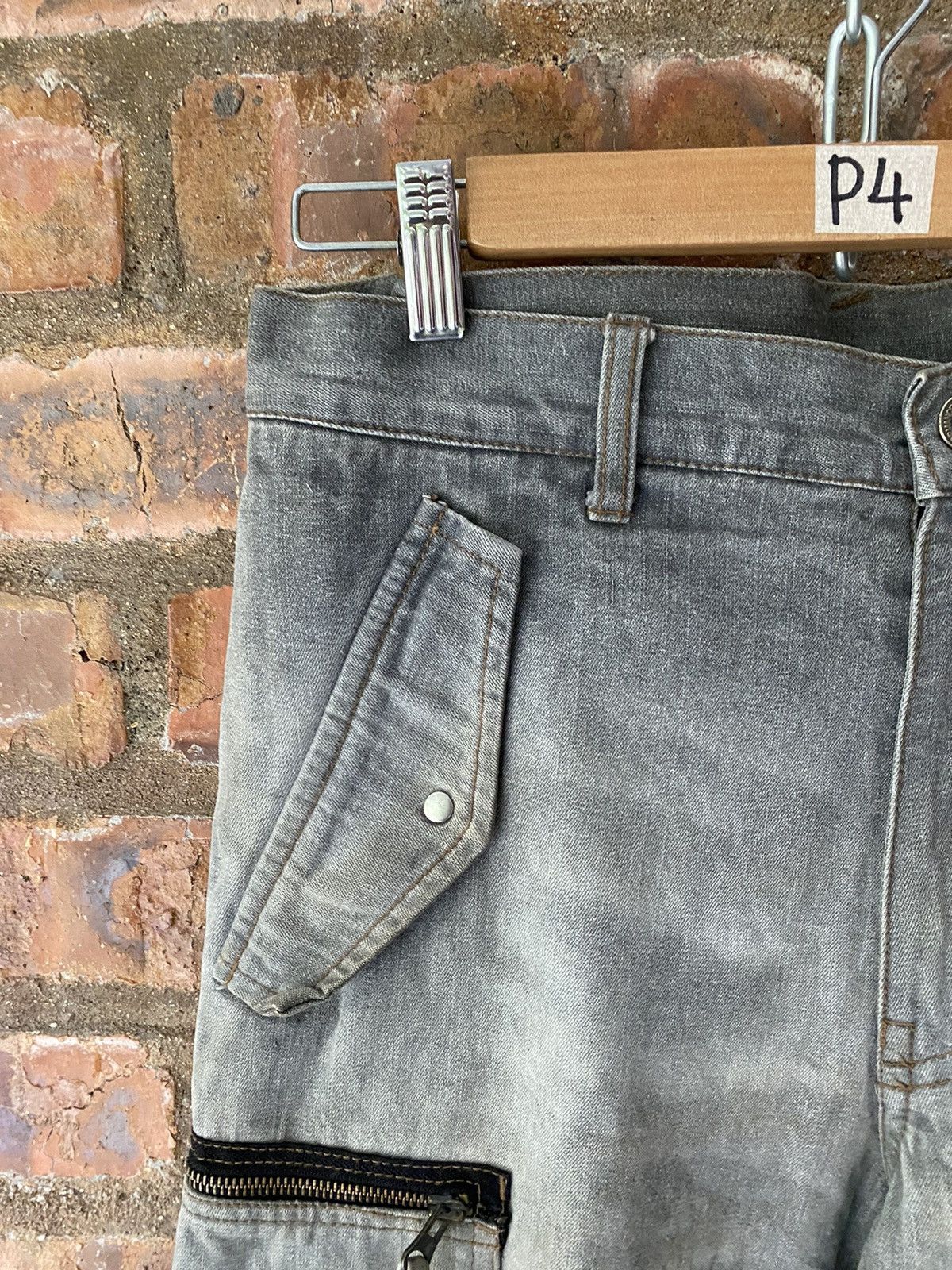 PPFM 2000s PPFM Multipocket cargos wide 3/4 pants Size US 32 / EU 48 - 6 Thumbnail