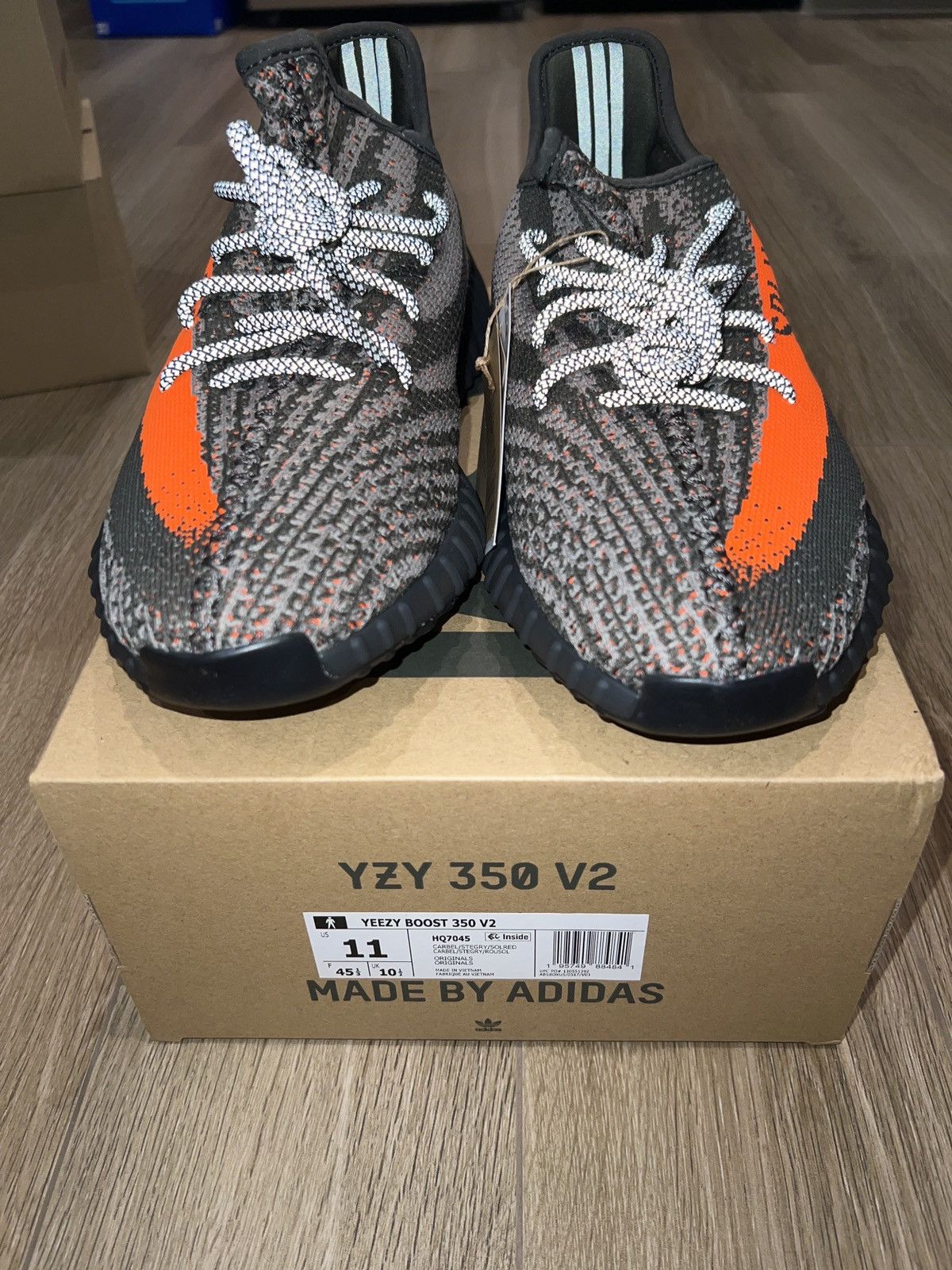Yeezy v2 carbon beluga