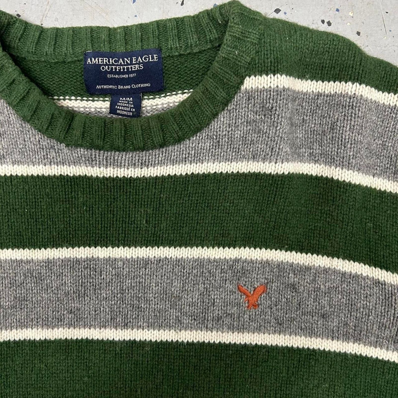 American Eagle Outfitters Y2K Green and grey striped American Eagle sweater Size US M / EU 48-50 / 2 - 2 Thumbnail