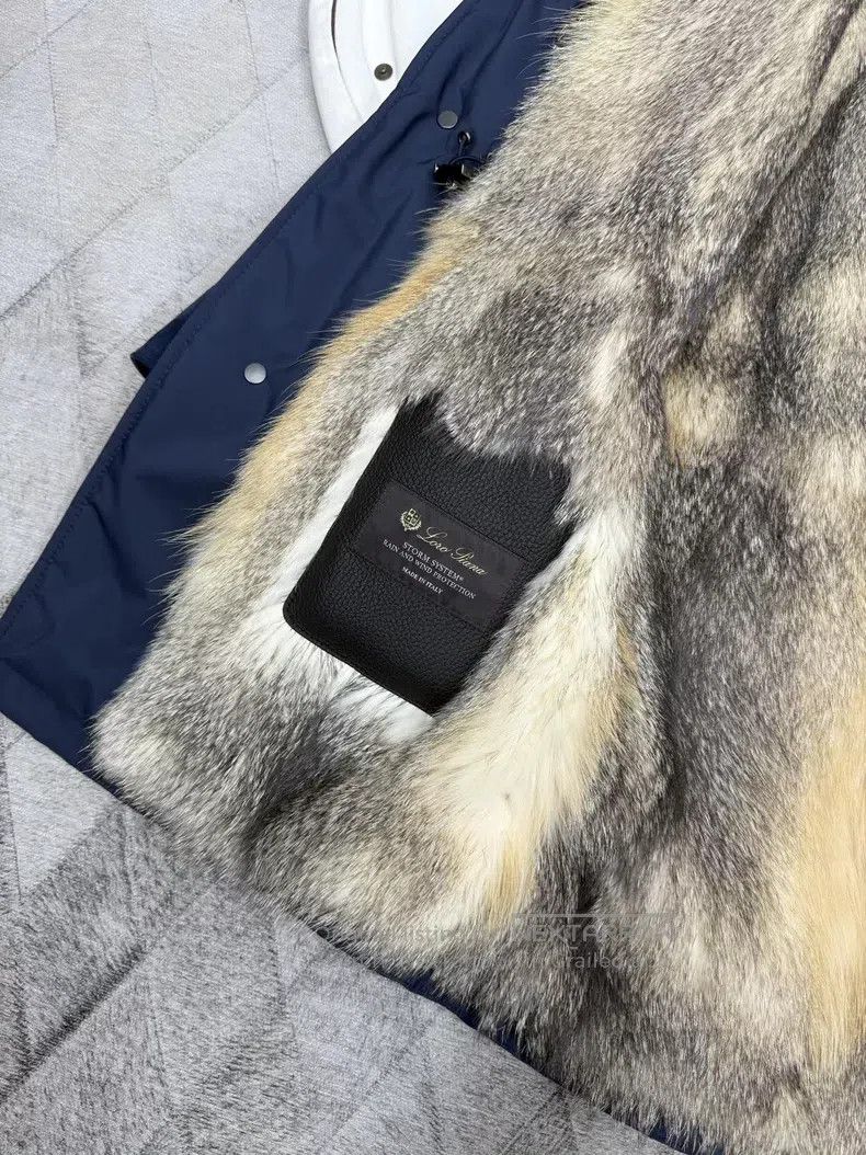 Loro Piana Loro Piana Arctic Silver Fox Fur Coat, Outer Shell Waterpr Size US M / EU 48-50 / 2 - 5 Thumbnail