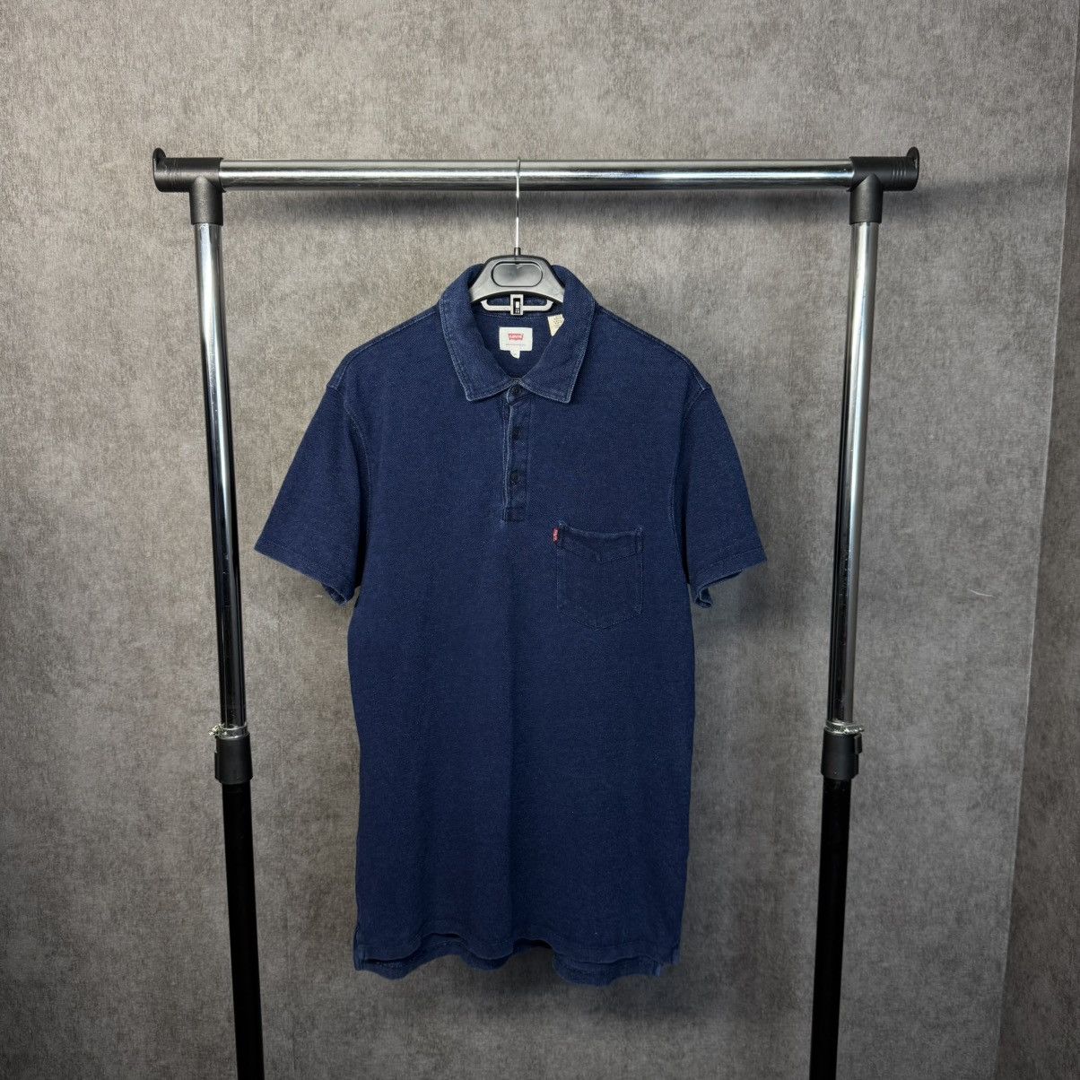 Designer × Levi's Y2K Levis Polos t-shirt red tab Size US M / EU 48-50 / 2 - 1 Thumbnail