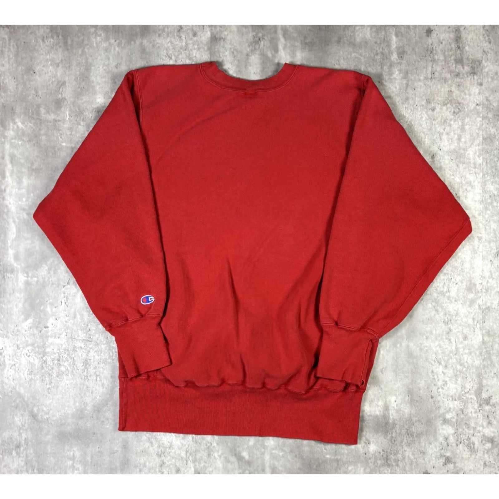 Champion VINTAGE Champion Reverse Weave Sweatshirt Red Pullover L Men 90s USA Size US L / EU 52-54 / 3 - 2 Thumbnail