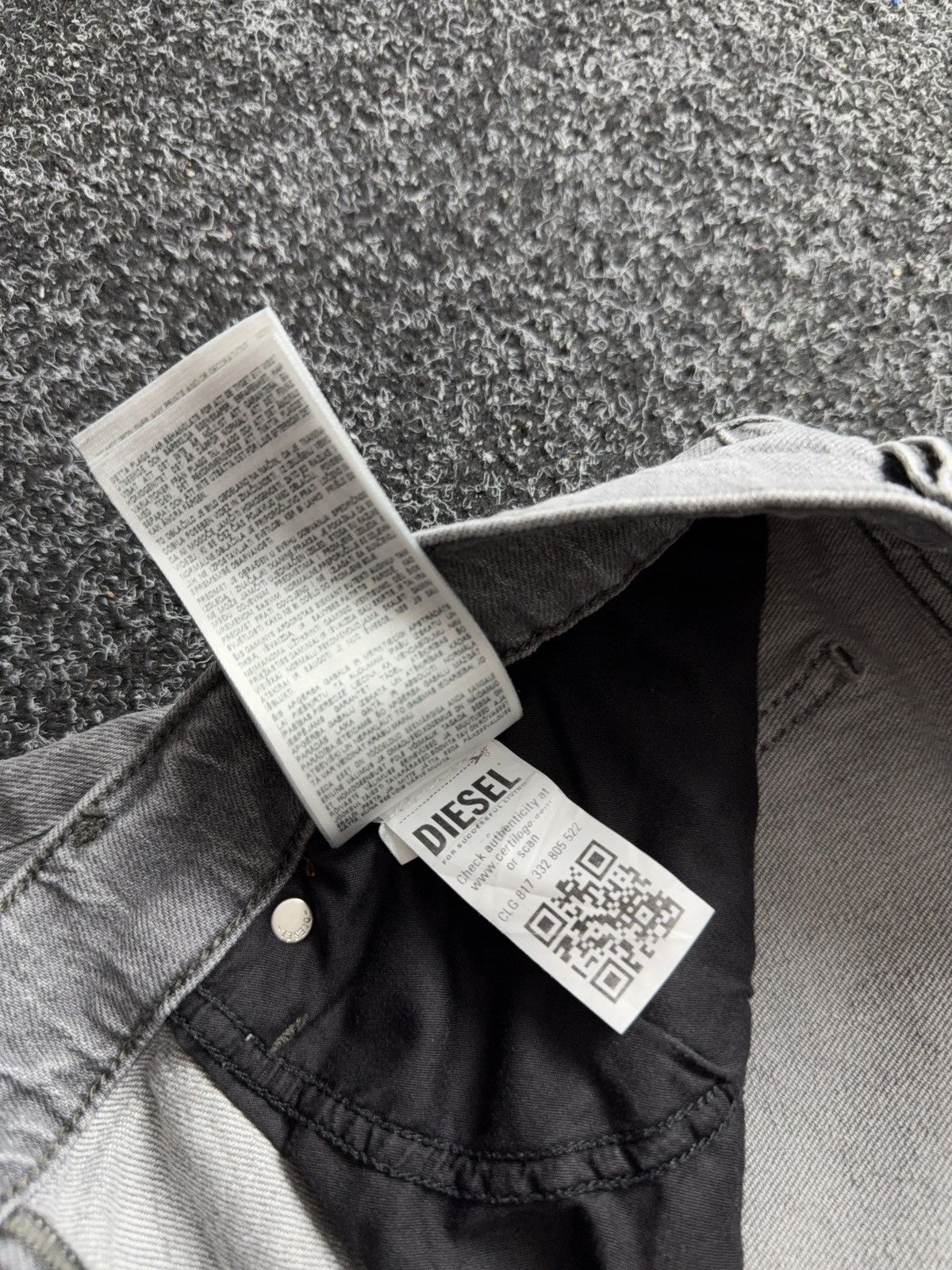 Diesel 00s Luxury Y2K Diesel Washed Grey Denim Jeans tapered Fit Size US 33 - 11 Thumbnail