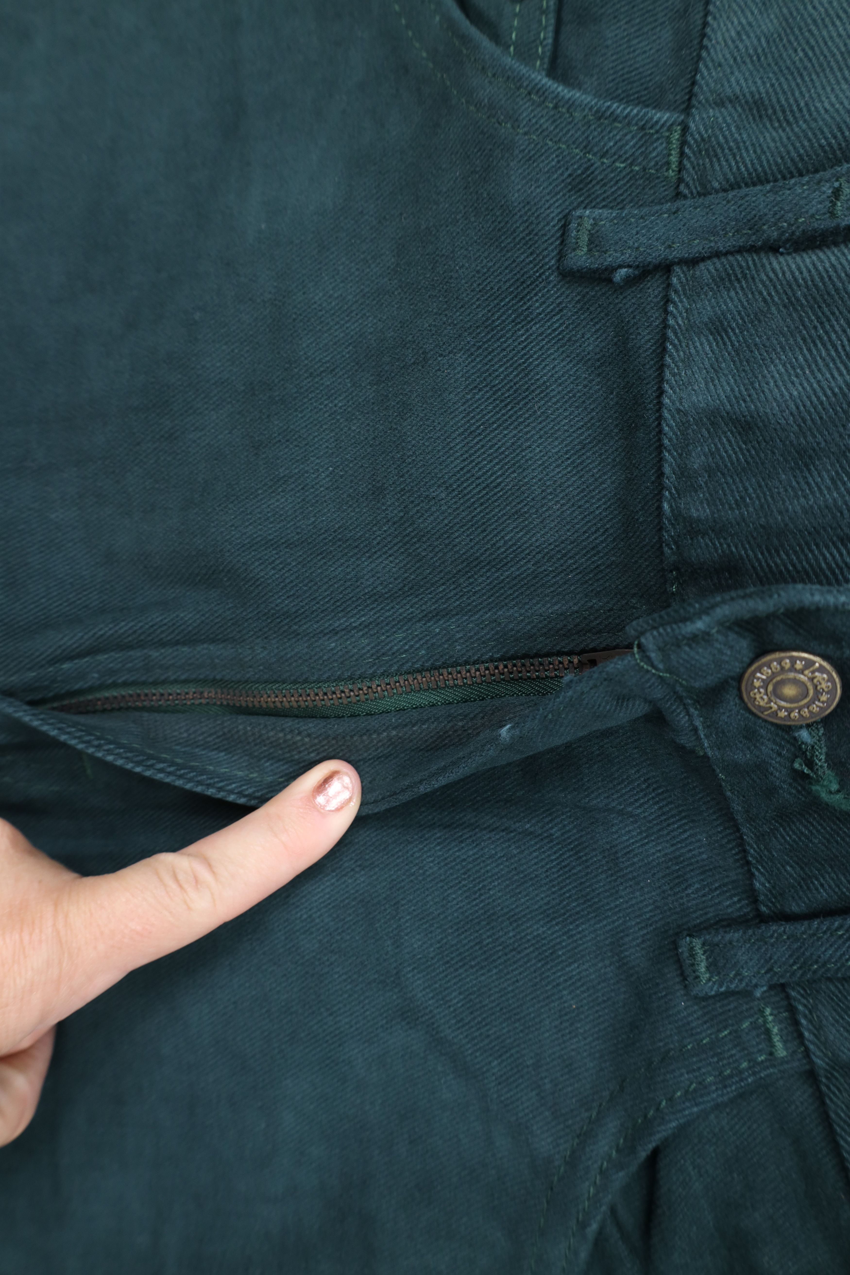 Lee Deadstock Vintage 90s Lee Tapered Leg Denim Jeans Green USA Size 34" / US 12 / IT 48 - 8 Thumbnail