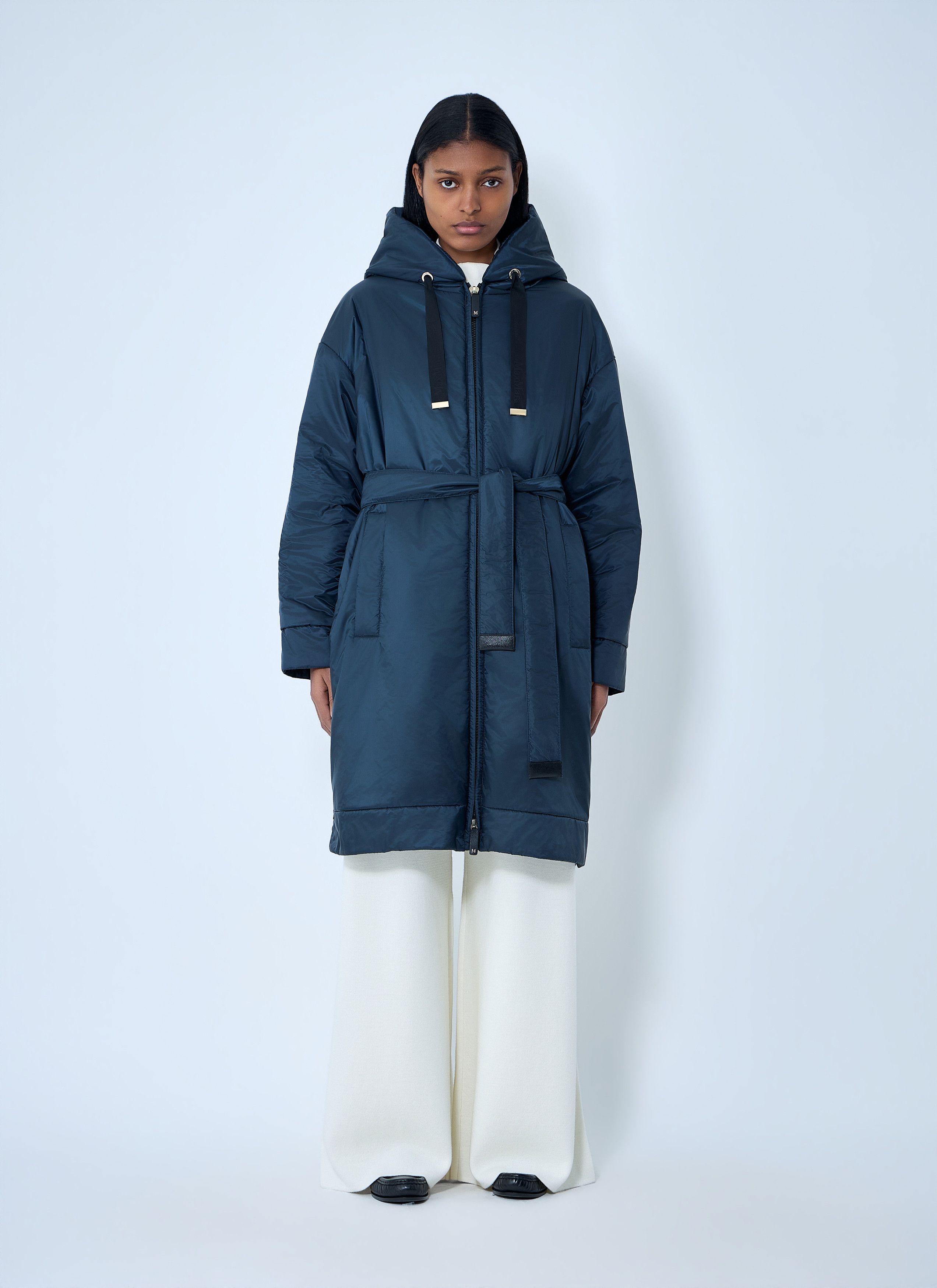 Max Mara Hooded Quilted Coat with Belt Size M / US 6-8 / IT 42-44 - 1 Thumbnail