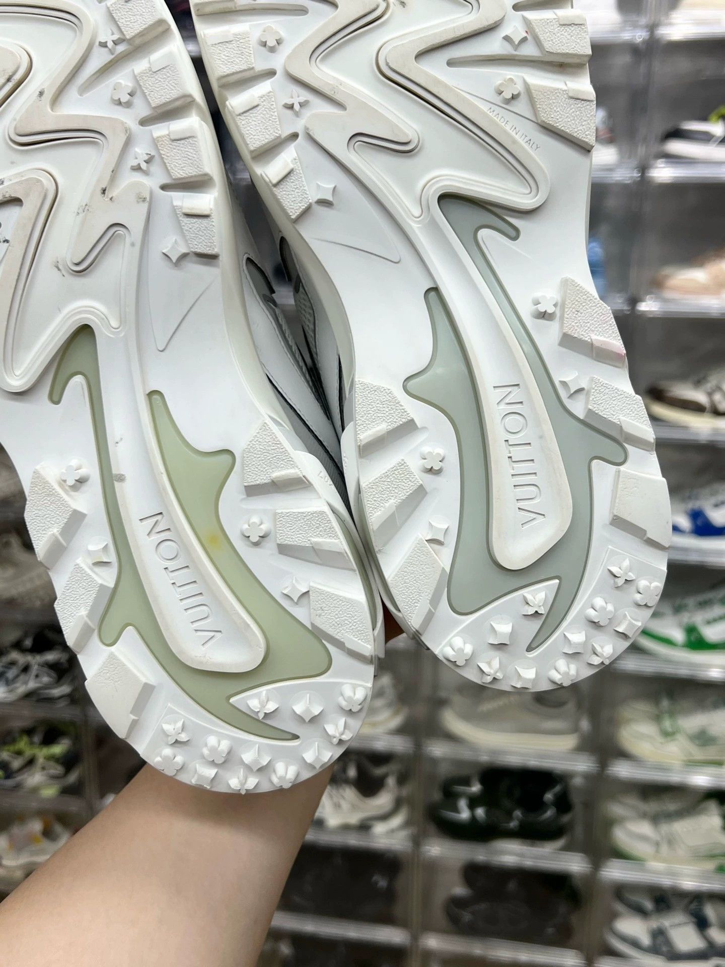 Louis Vuitton lv runner tatic sneakers in white and gray Size US 11 / EU 44 - 8 Thumbnail