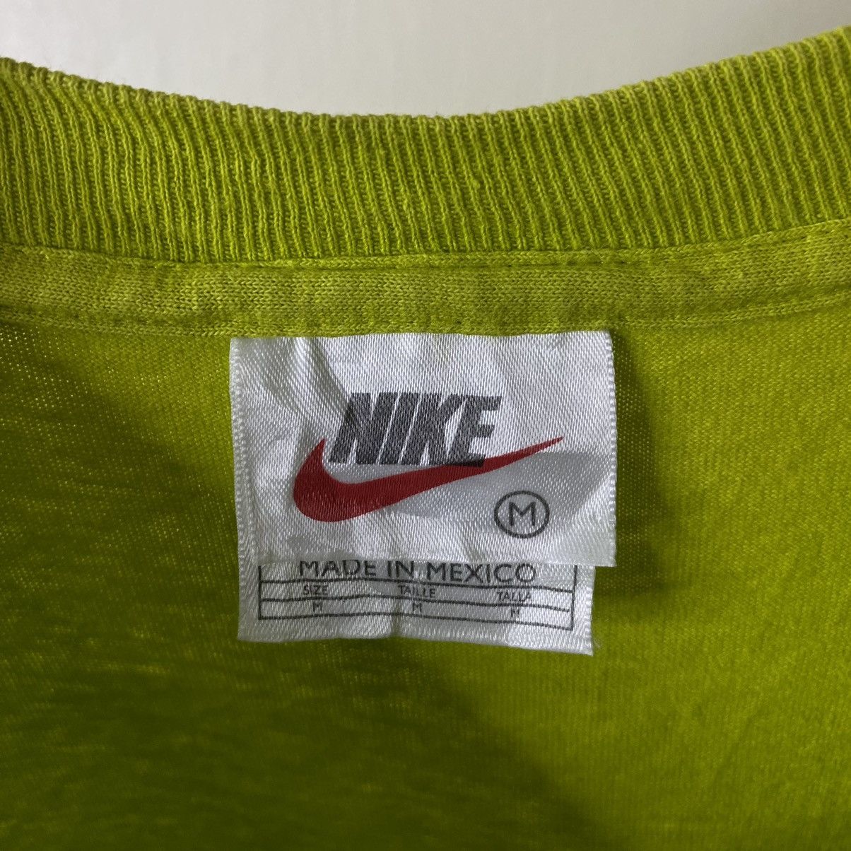 Nike Vintage 1990s Nike Essential Embroidery Small Logo Tee Size US S / EU 44-46 / 1 - 3 Thumbnail