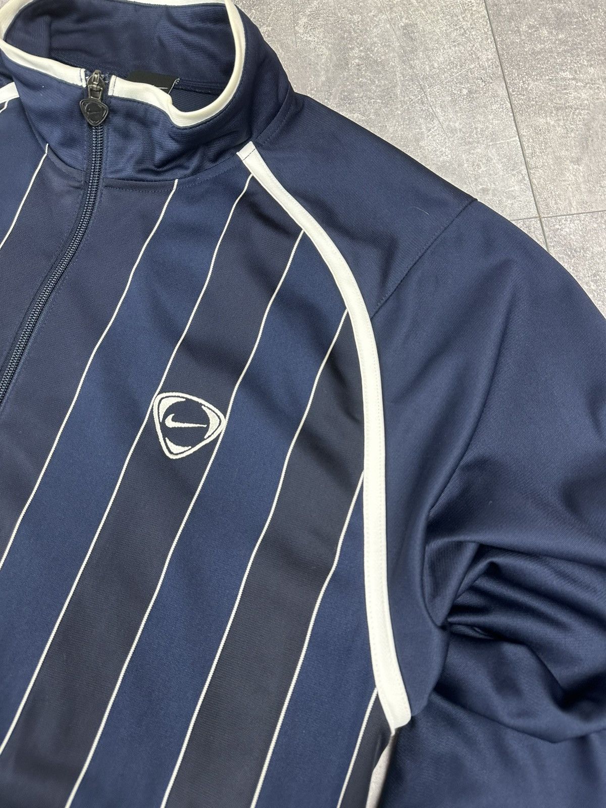 Nike Nike Vintage Retro Small Swoosh Logo Track-Top Jacket Size US XL / EU 56 / 4 - 2 Thumbnail