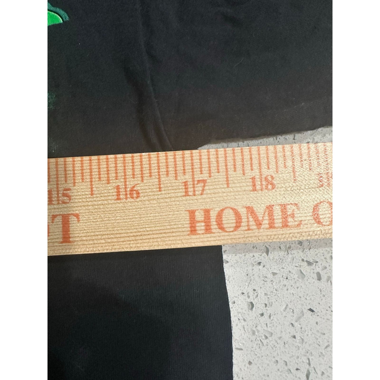 Fruit Of The Loom St. Patrick's Day Pug Crawl T Shirt Fruit Of The Loom Sz S Size US S / EU 44-46 / 1 - 3 Thumbnail