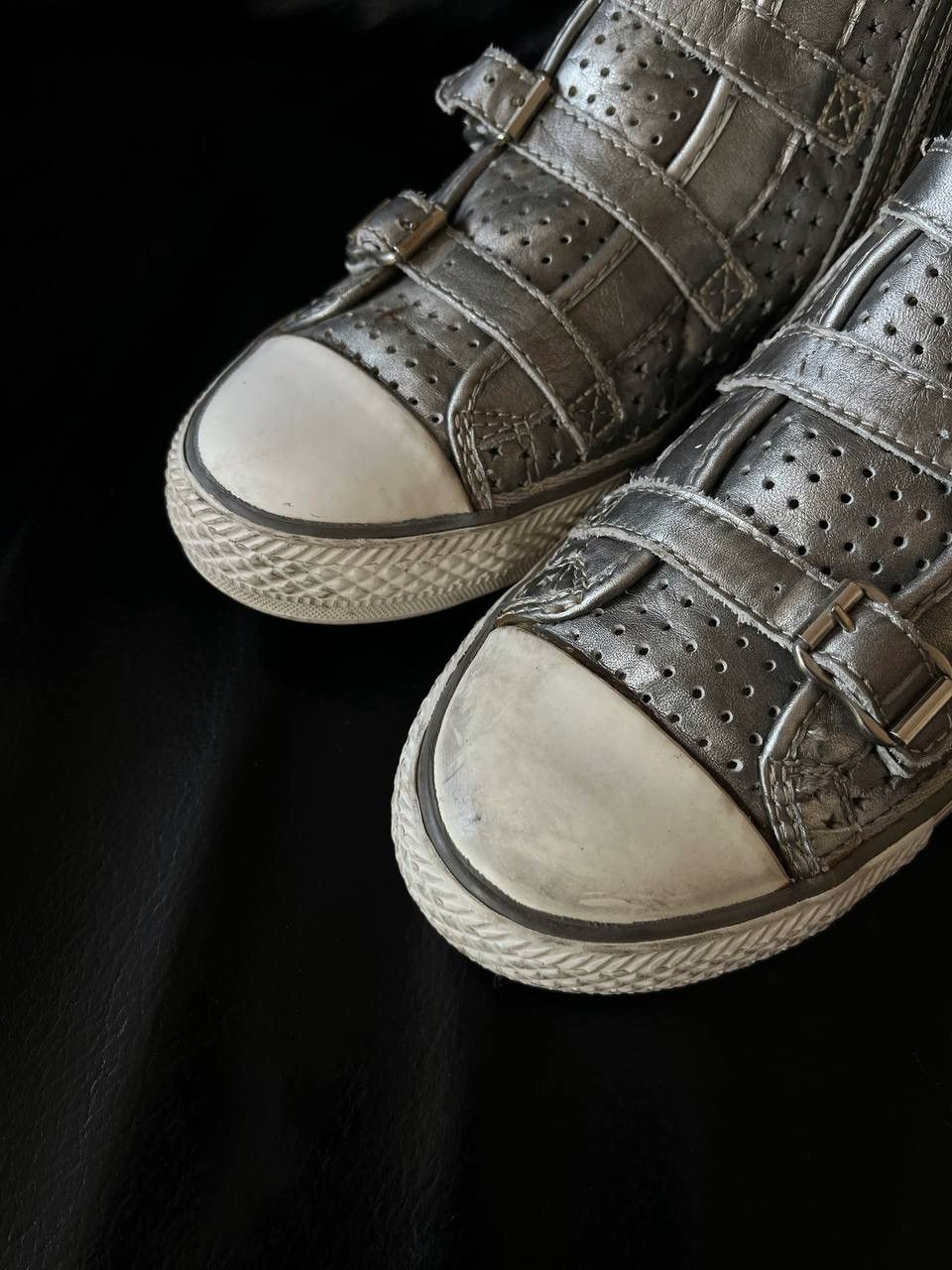 ASH Ash Star Perforated Silver Strap Punk Sneakers Size US 7 / IT 37 - 3 Thumbnail