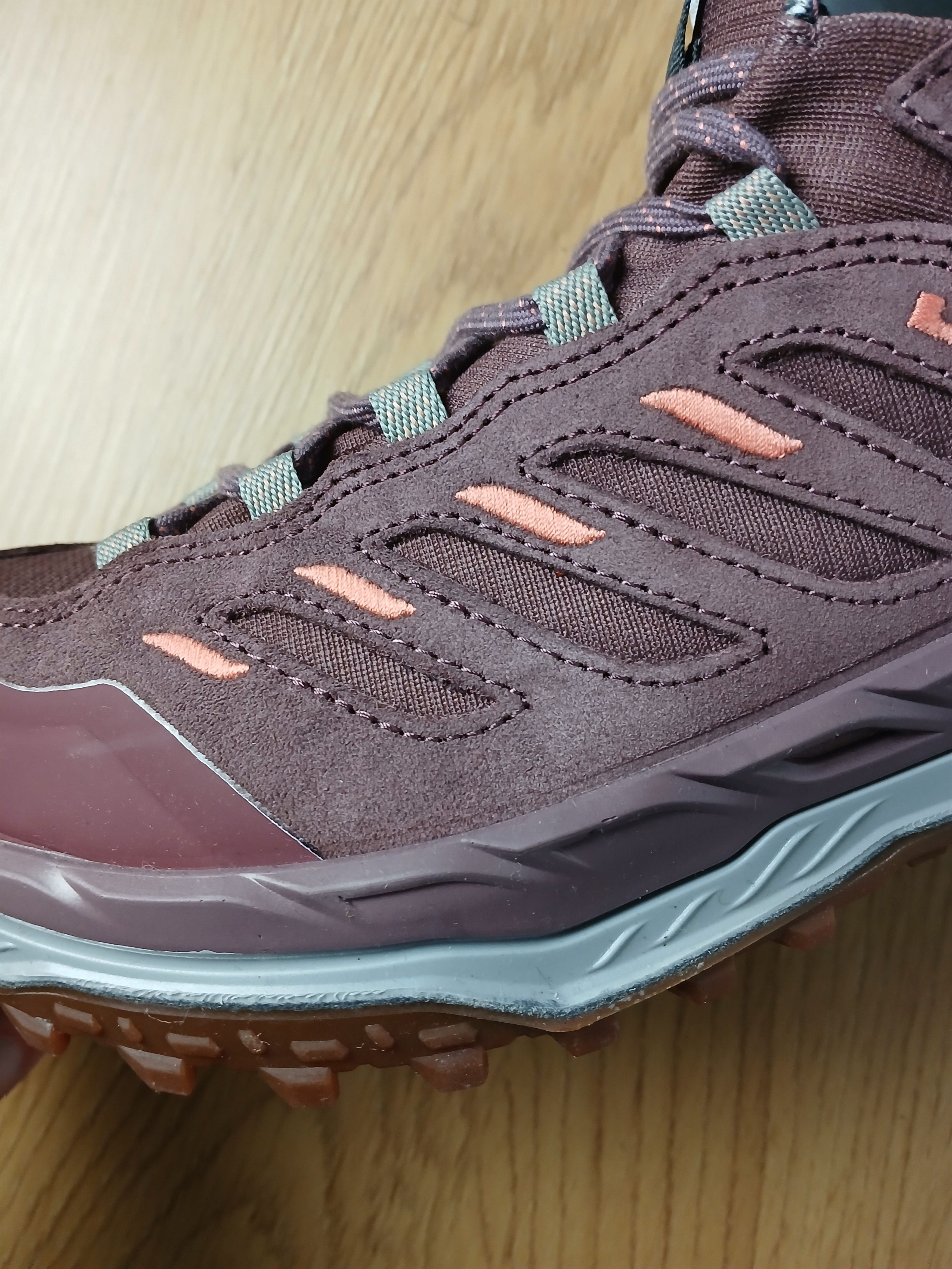 Goretex × LOWA New Lowa Goretex Innovo GTX Mid Hiking Trekking Boots Size US 7 / IT 37 - 7 Thumbnail