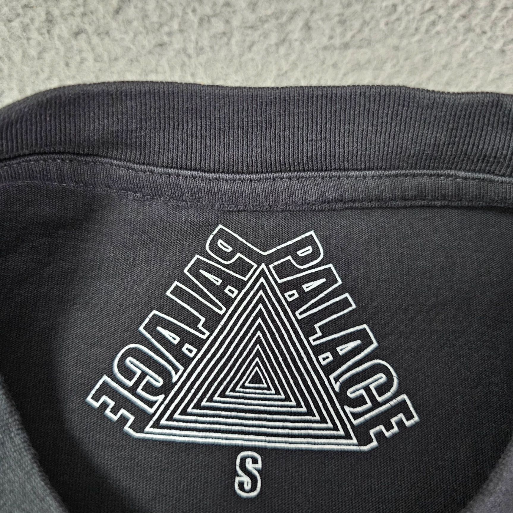 Palace Palace T-Shirt Black Mens Size S Short Sleeve Graphic Print Crew Neck Regular Fit Logo All Seasons Size US S / EU 44-46 / 1 - 5 Thumbnail