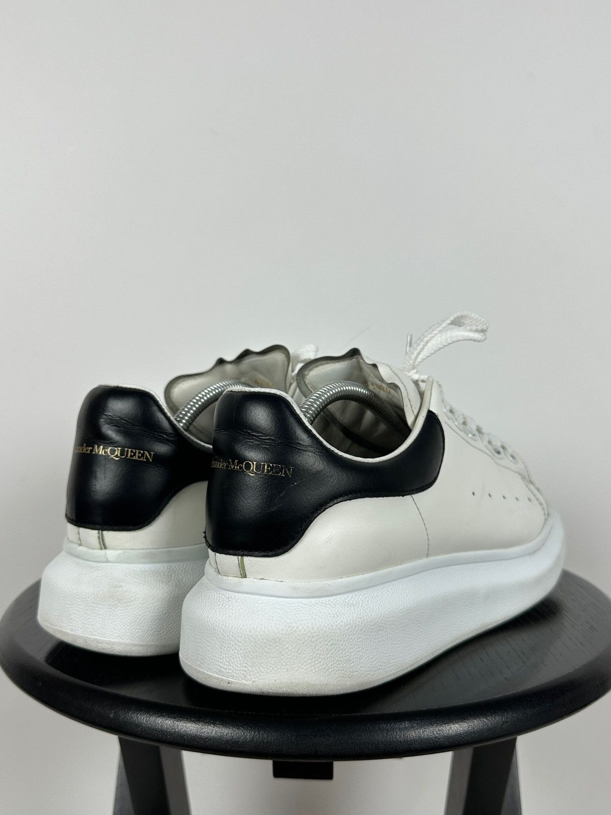 Alexander McQueen Alexander McQueen Oversized White Leather Sneakers Size US 9.5 / EU 42-43 - 3 Thumbnail