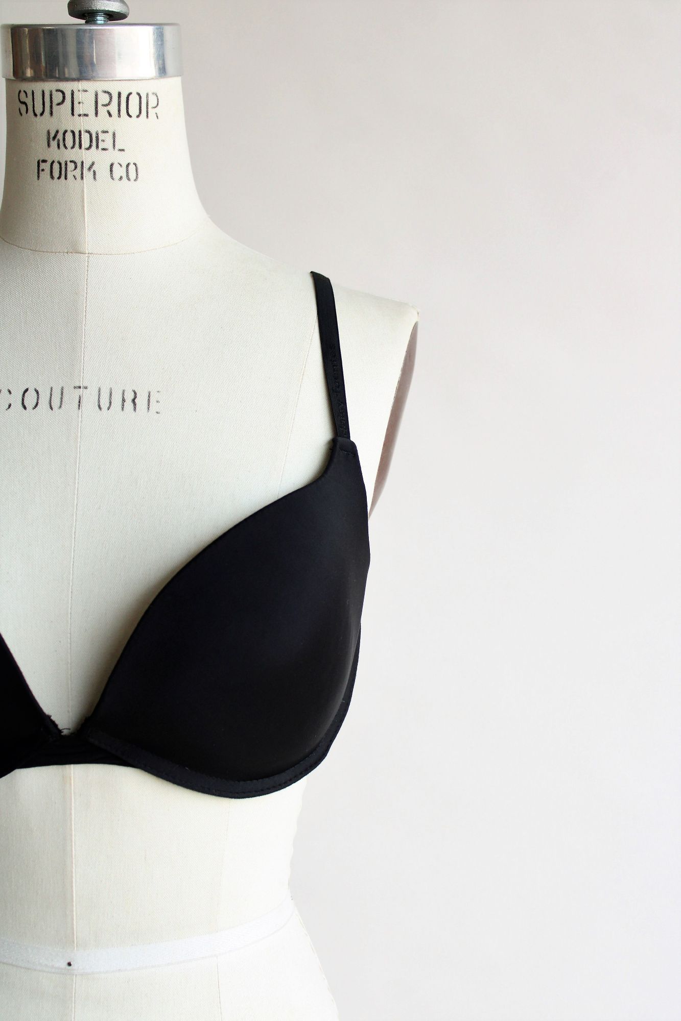 Other Push Up Bra, Black, Daisy Fuentes, Size 34D Size ONE SIZE - 3 Thumbnail