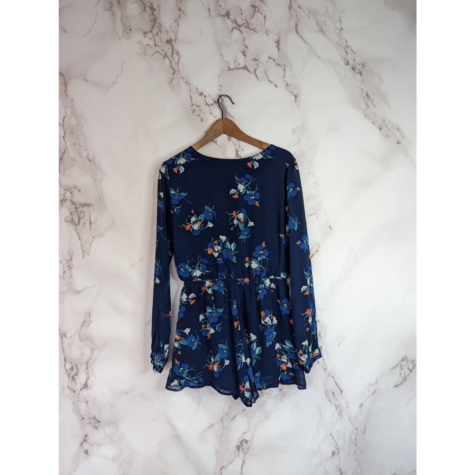 Nordstrom ASTR Romper Women Medium Long Sleeve Blue Floral Jumpsuit Size 32" / US 10 / IT 46 - 5 Thumbnail