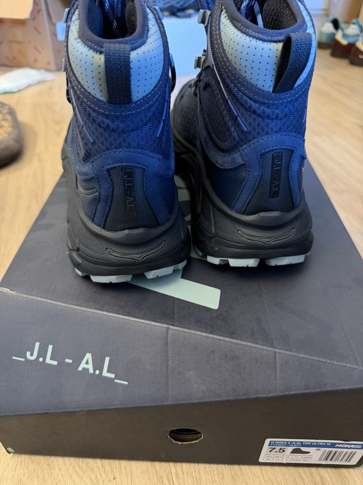 Hoka × _J.L-A.L_ Hoka x JLAL Tor ultra hi Size US 7.5 / EU 40-41 - 6 Thumbnail