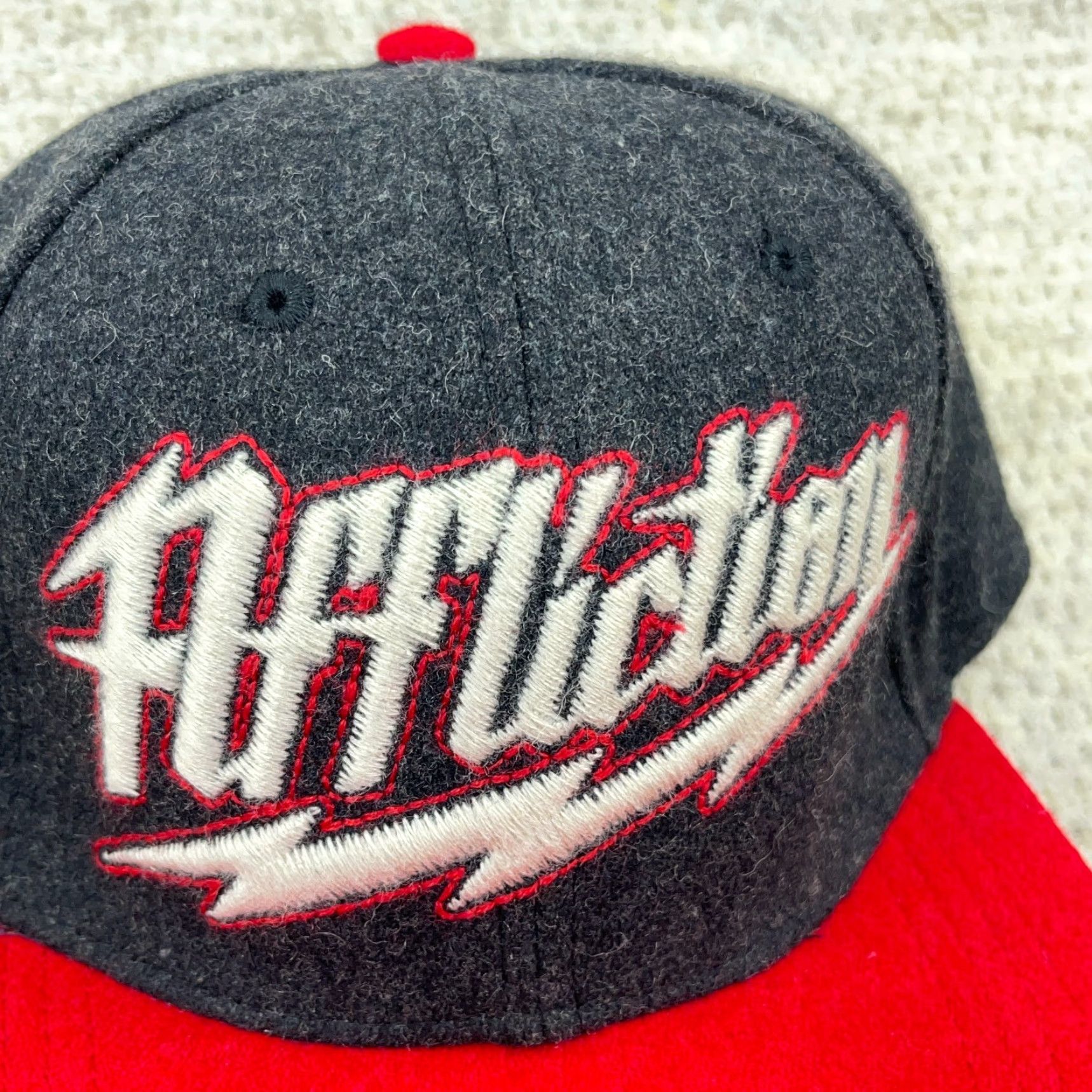 Affliction Affliction Hat Cap Snapback Gray Red Wool Tweed Script Spellout Lightning Bolt Size ONE SIZE - 2 Thumbnail