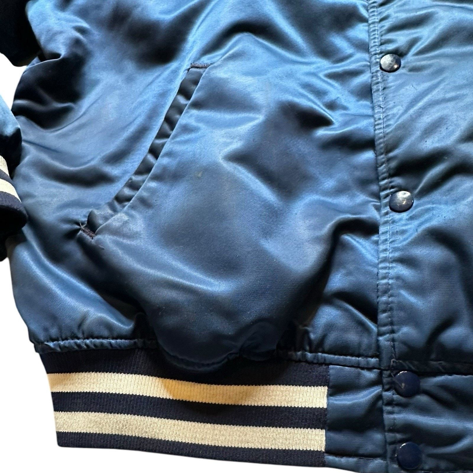Starter VINTAGE 80s New York Yankees STARTER Satin Jacket XL Bomber Size US XL / EU 56 / 4 - 4 Thumbnail