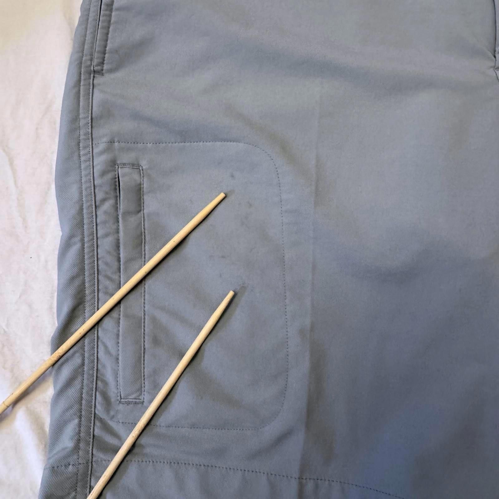 Greg Norman Greg Norman Mens Golf Shorts Size 38 Aqua Flat Front Size US 38 / EU 54 - 7 Thumbnail