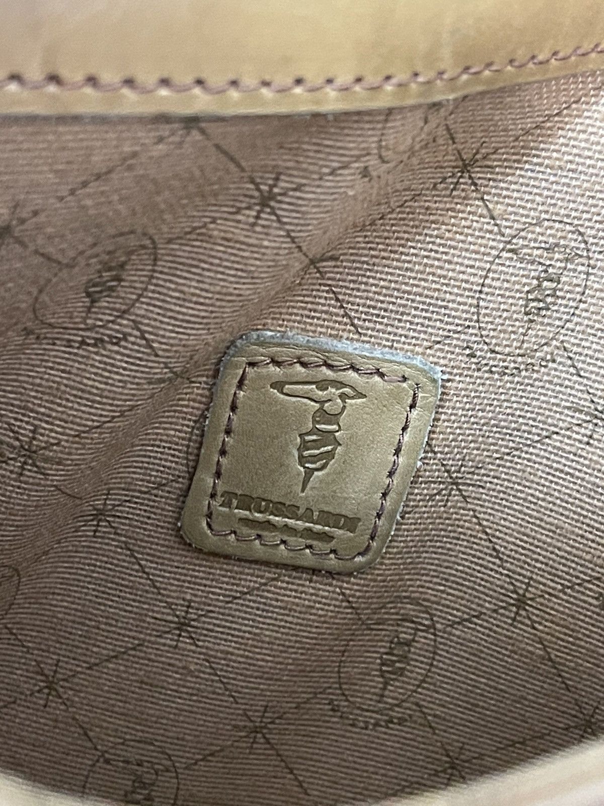 Japanese Brand Cross Body Vtg Trussardi Italy Full Leather Bag 1🟩 Size ONE SIZE - 23 Thumbnail