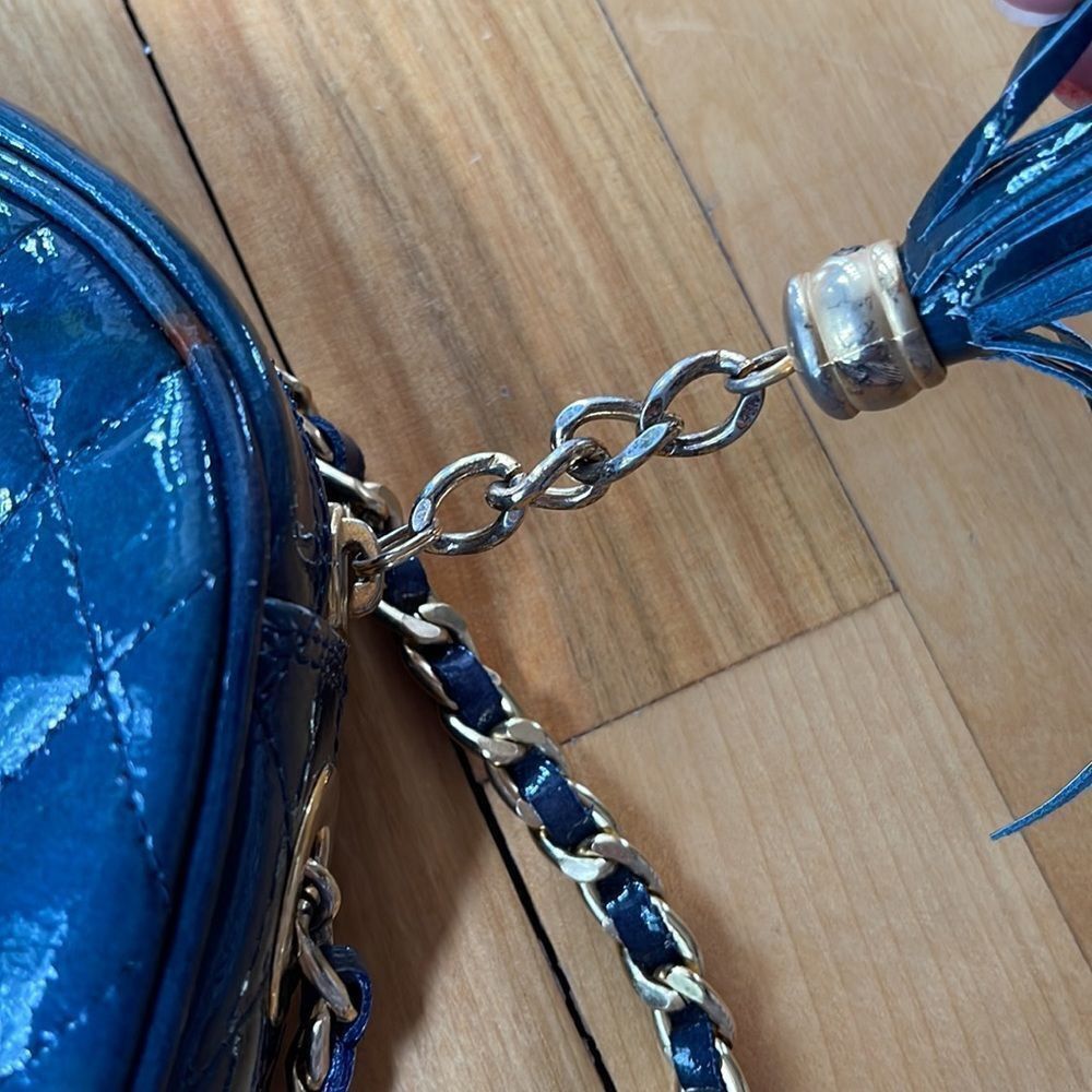 Nordstrom Nordstrom deep teal quilted patent leather woven chain cros Size ONE SIZE - 9 Thumbnail