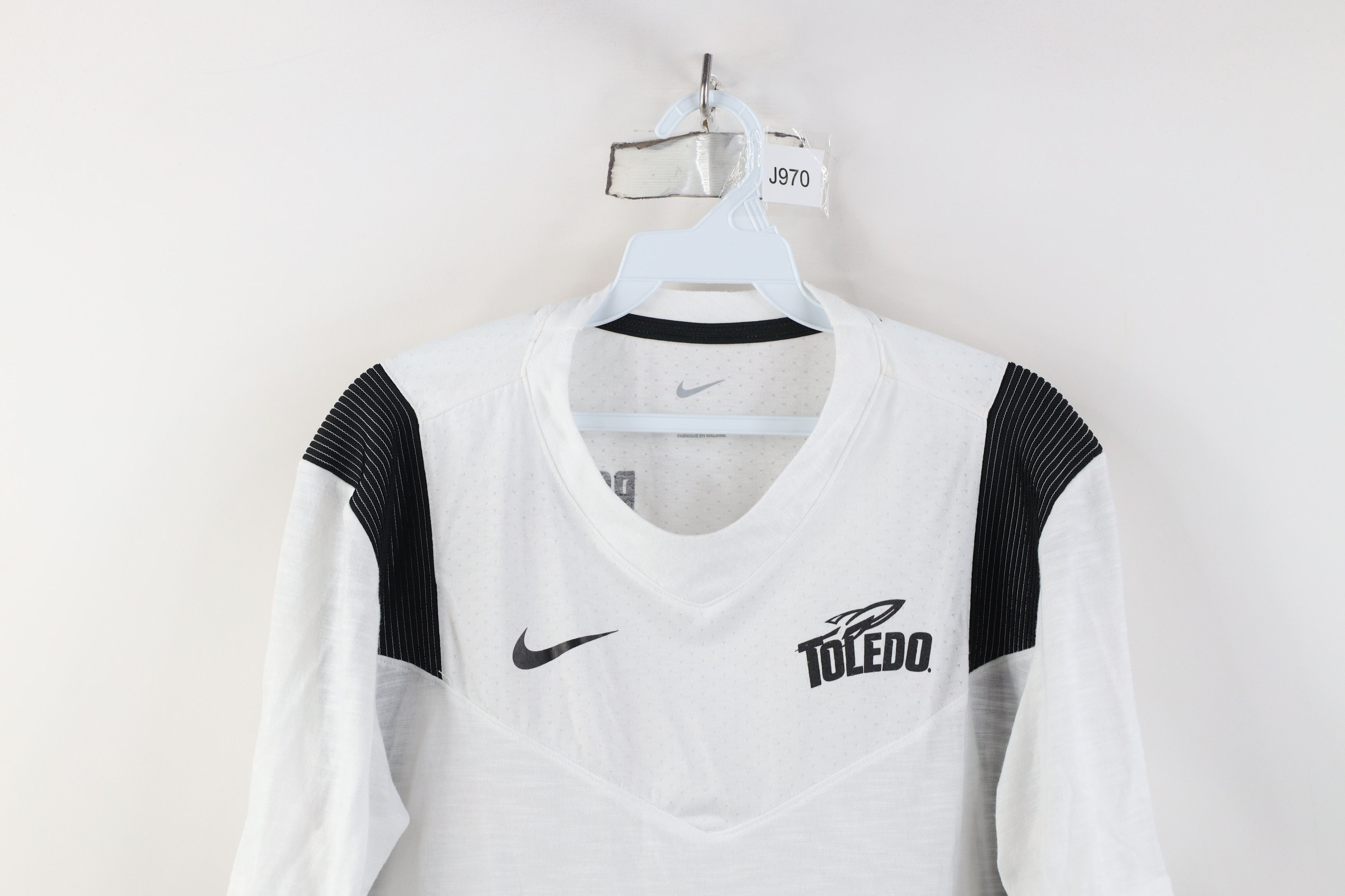 Nike Nike Issued University of Toledo Football Knit T-Shirt White Size US S / EU 44-46 / 1 - 2 Thumbnail