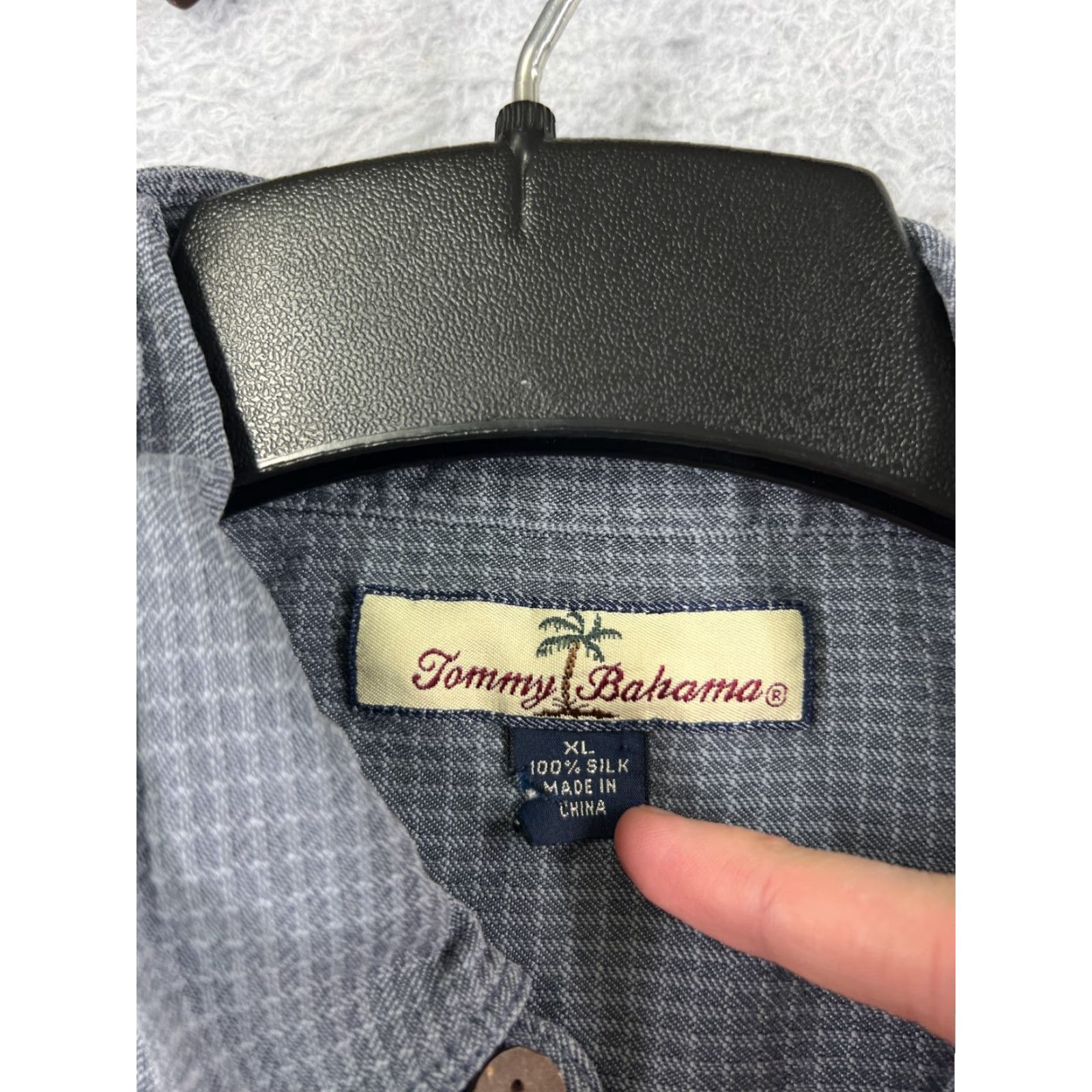 Tommy Bahama Tommy Bahama Shirt Mens XL Blue 100% Silk Check Hawaiian Camp Button Up Size US XL / EU 56 / 4 - 3 Thumbnail