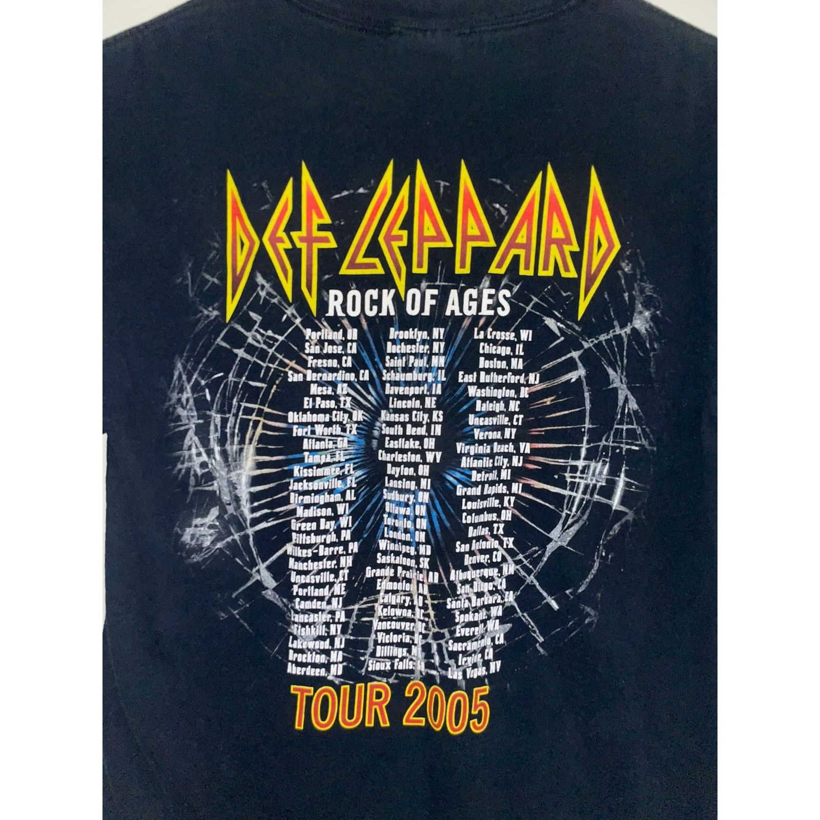 Anvil Def Leppard Shirt Rock Of Ages Tour Concert Rock Tee 2005 S Size US S / EU 44-46 / 1 - 8 Thumbnail