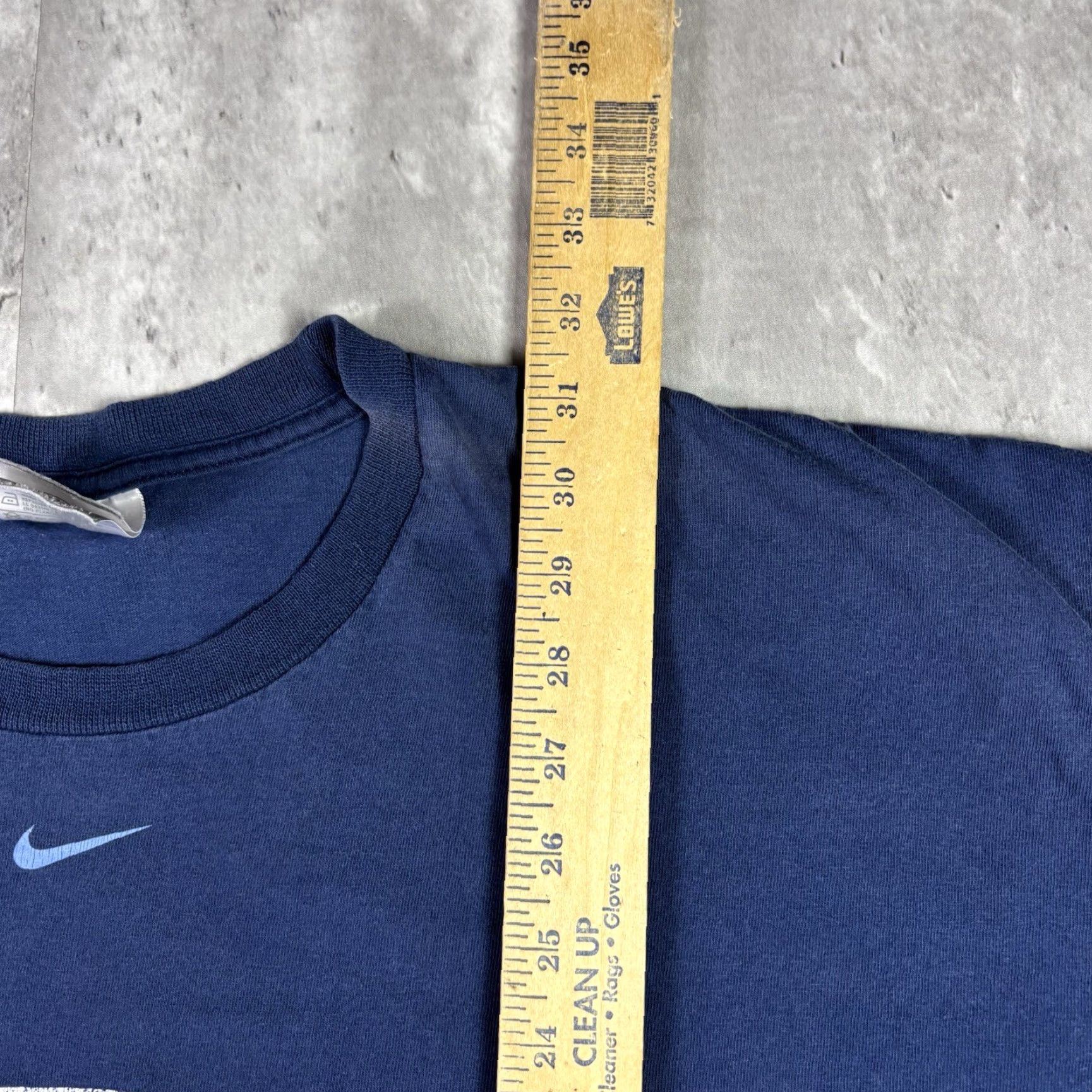 Nike VINTAGE Nike UNC Tarheels T Shirt Center Swoosh Blue 2XL Men Crew Neck Graphic Print 90s Size US XXL / EU 58 / 5 - 4 Thumbnail